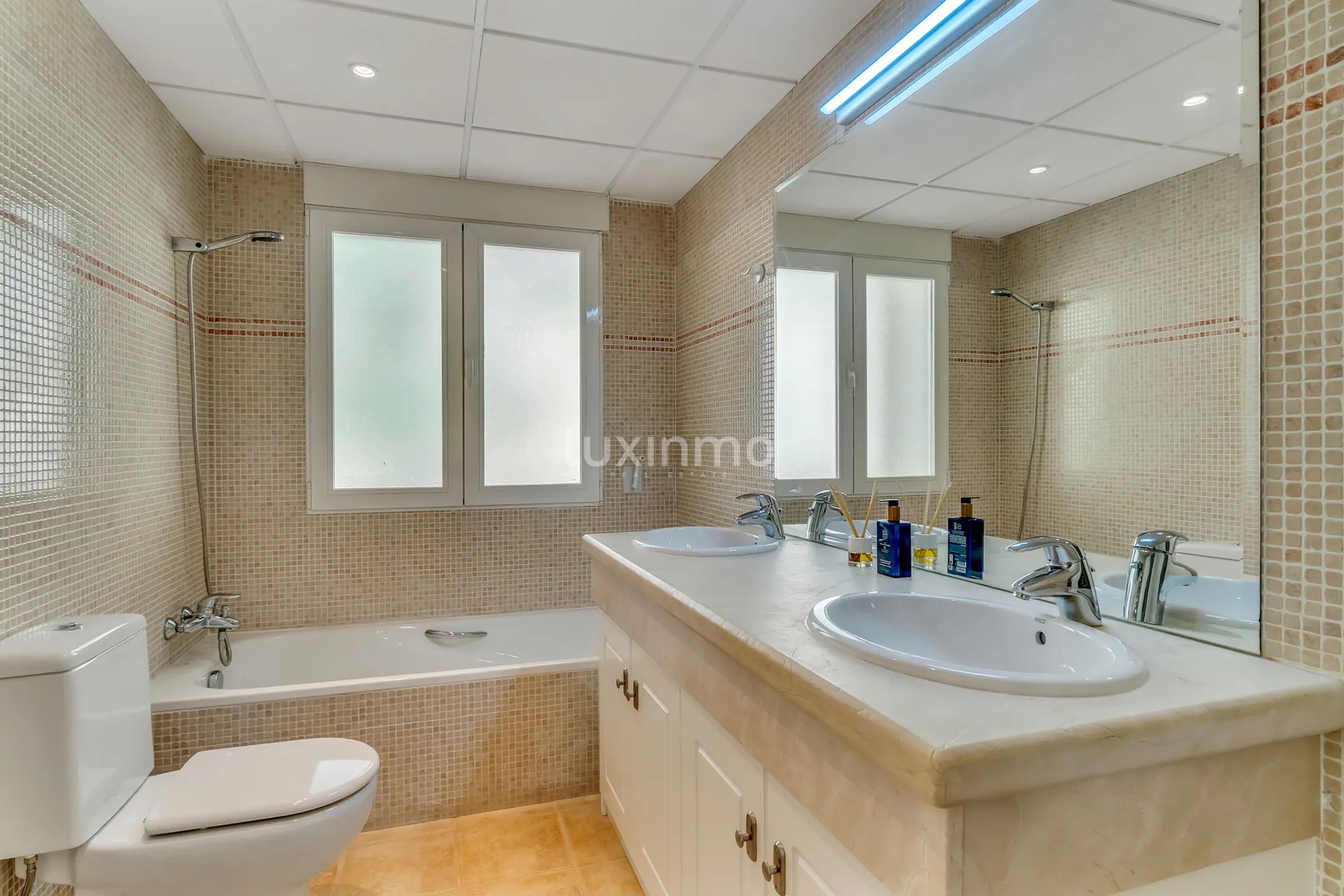 Villa with pool for sale in Altea — photo 34