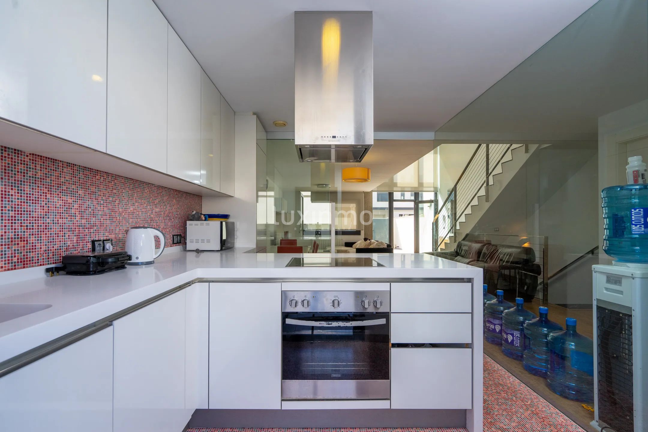 Дом с террасой и видом на море и горы в Эль-Альбире — photo 9