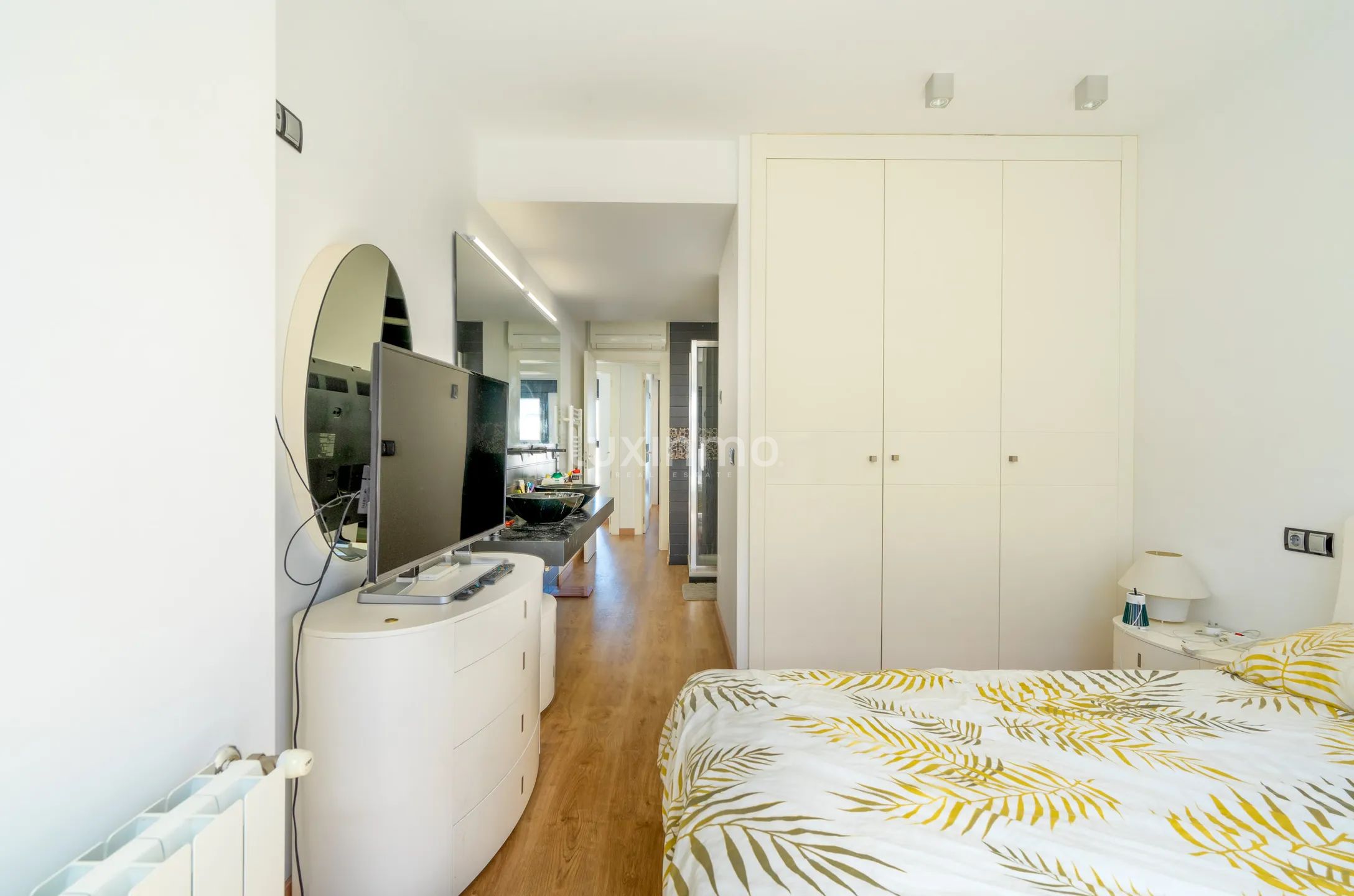 Дом с террасой и видом на море и горы в Эль-Альбире — photo 17