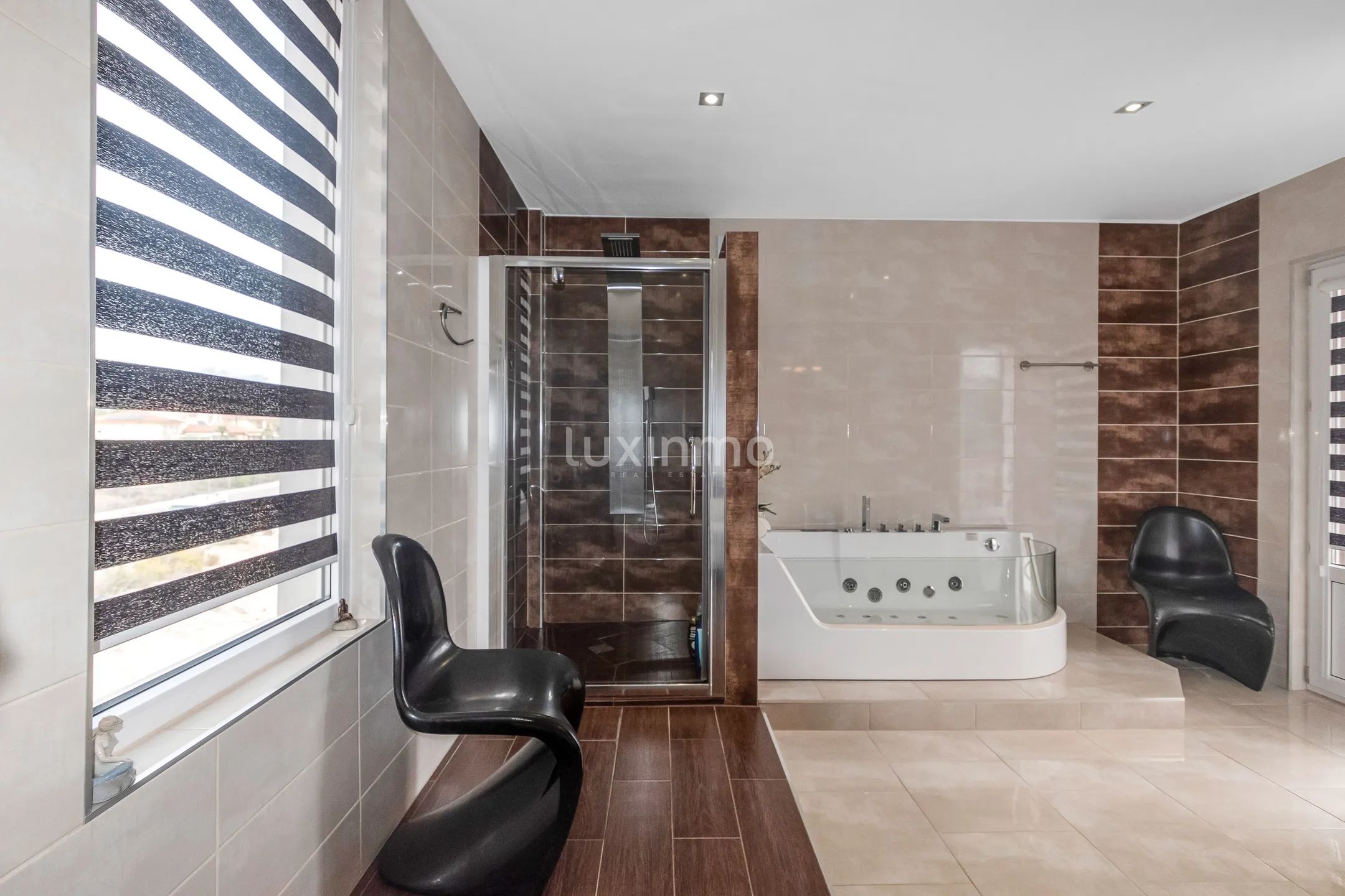 Beautiful modern villa with swimming pool for sale in Alfaz — photo 10