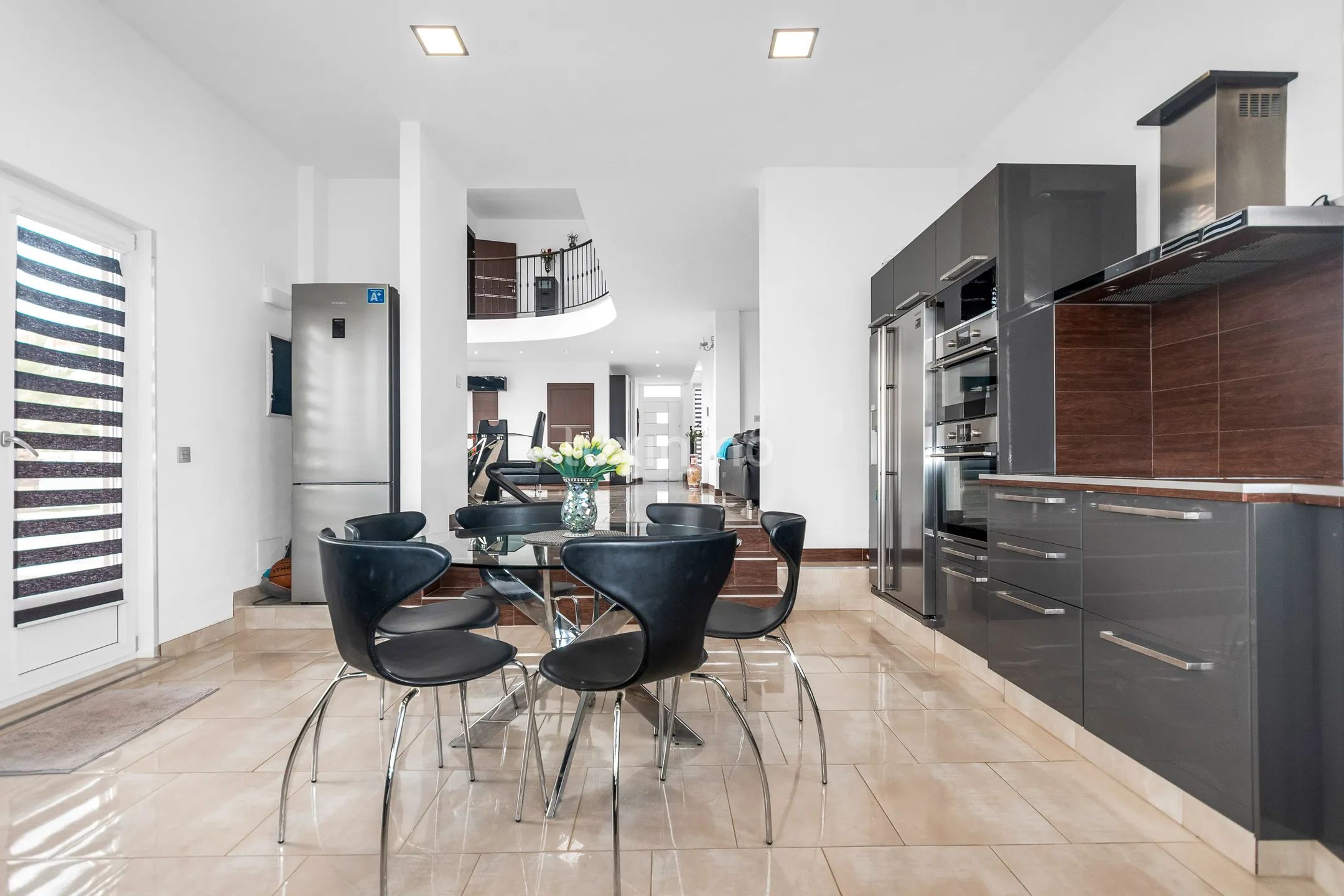 Vacker modern villa med pool till salu i Alfaz — photo 15