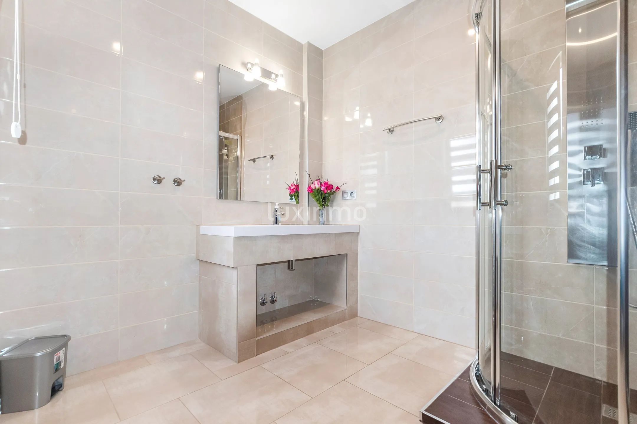 Beautiful modern villa with swimming pool for sale in Alfaz — photo 19