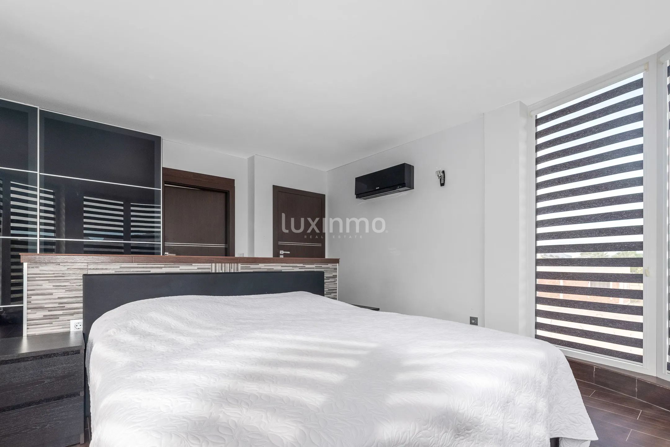 Vacker modern villa med pool till salu i Alfaz — photo 8