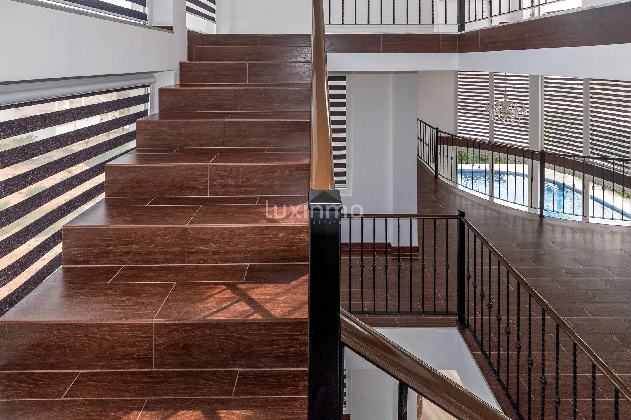 Vacker modern villa med pool till salu i Alfaz — photo 12