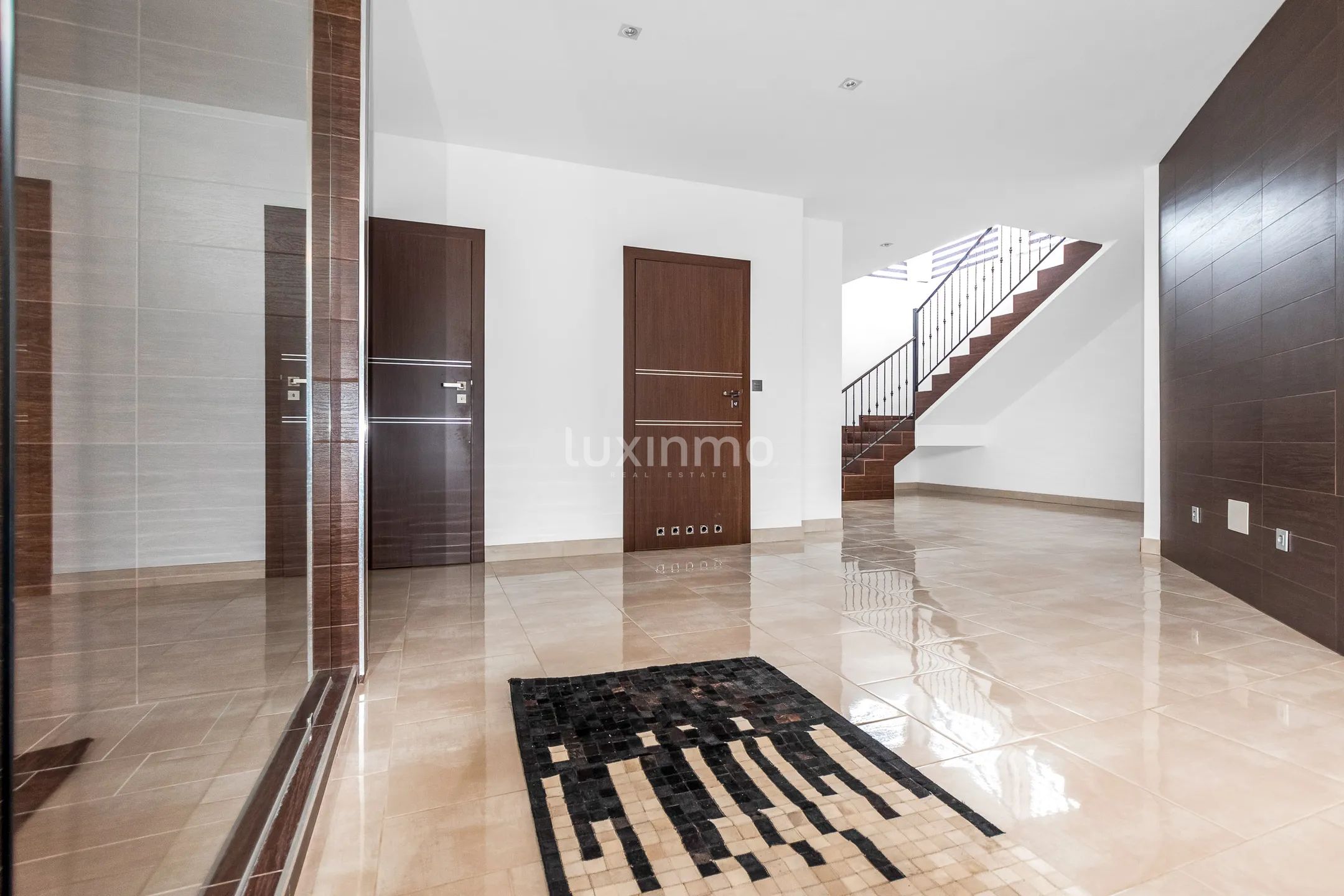 Beautiful modern villa with swimming pool for sale in Alfaz — photo 20