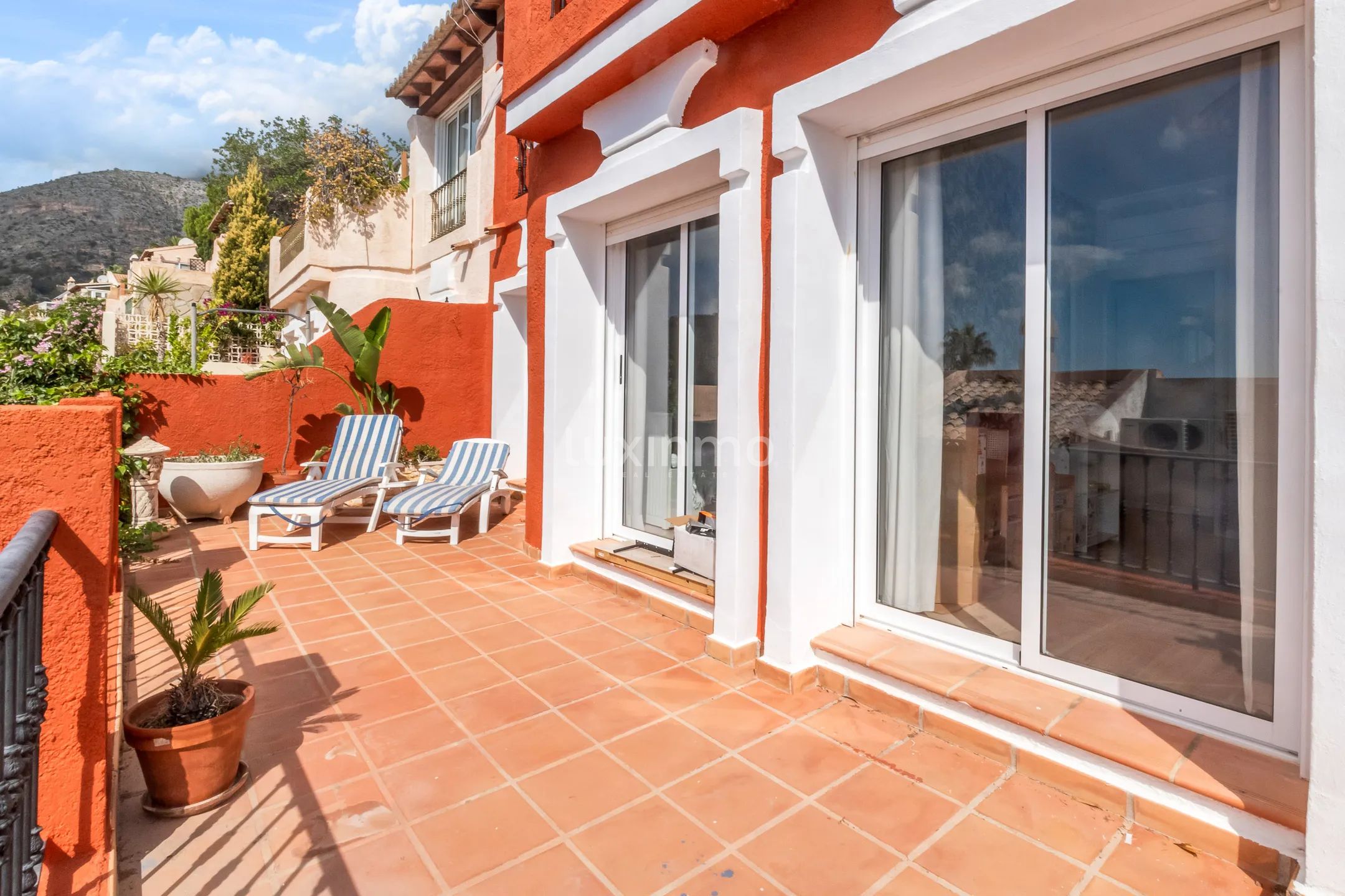 Charming semidetached house with sea views for sale in Altea — photo 18