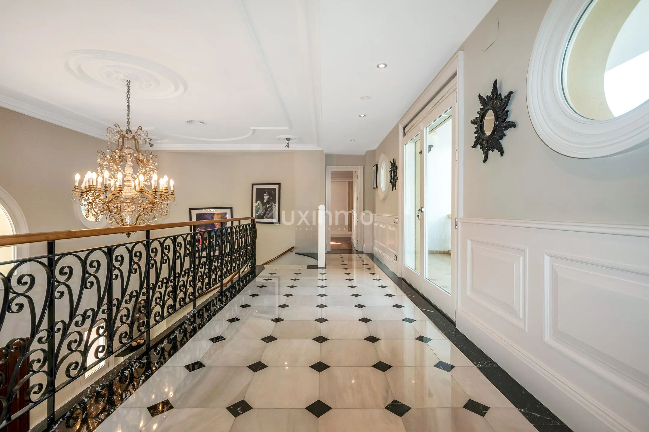 Beautiful mansion with swimming pool for rent in Altea — photo 15