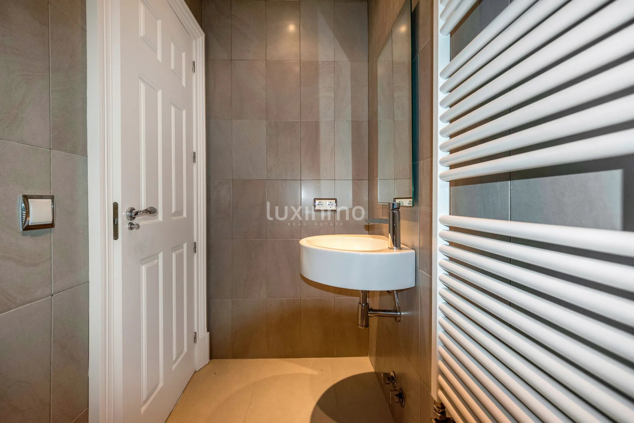 Beautiful mansion with swimming pool for rent in Altea — photo 34