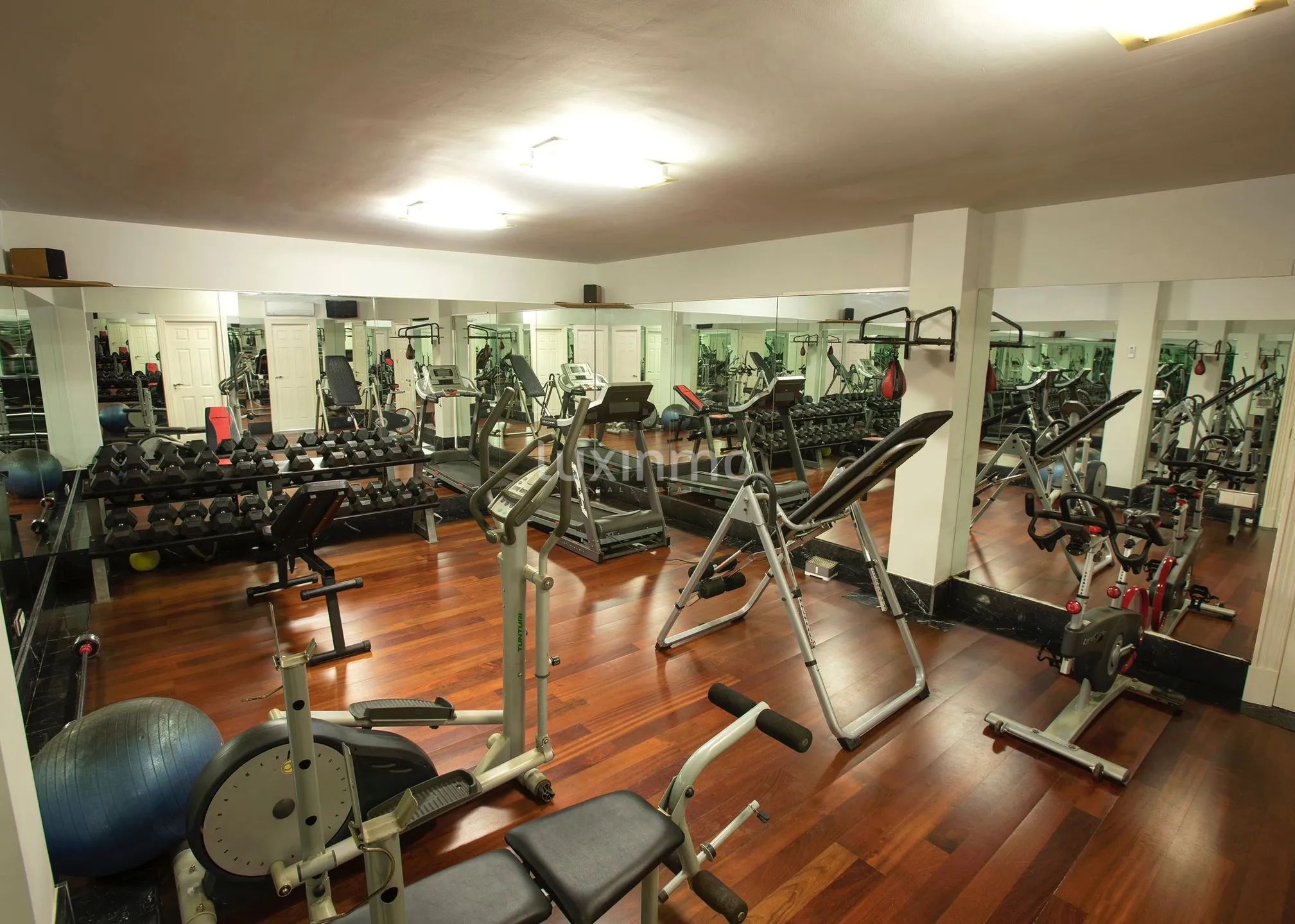 Beautiful mansion with swimming pool for rent in Altea — photo 39