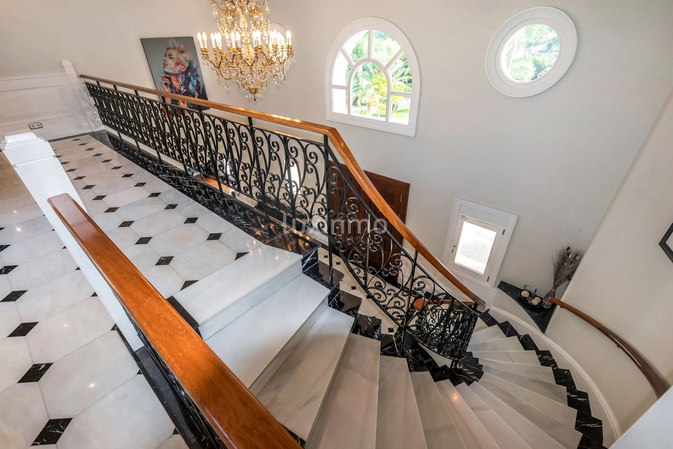 Beautiful mansion with swimming pool for rent in Altea — photo 23