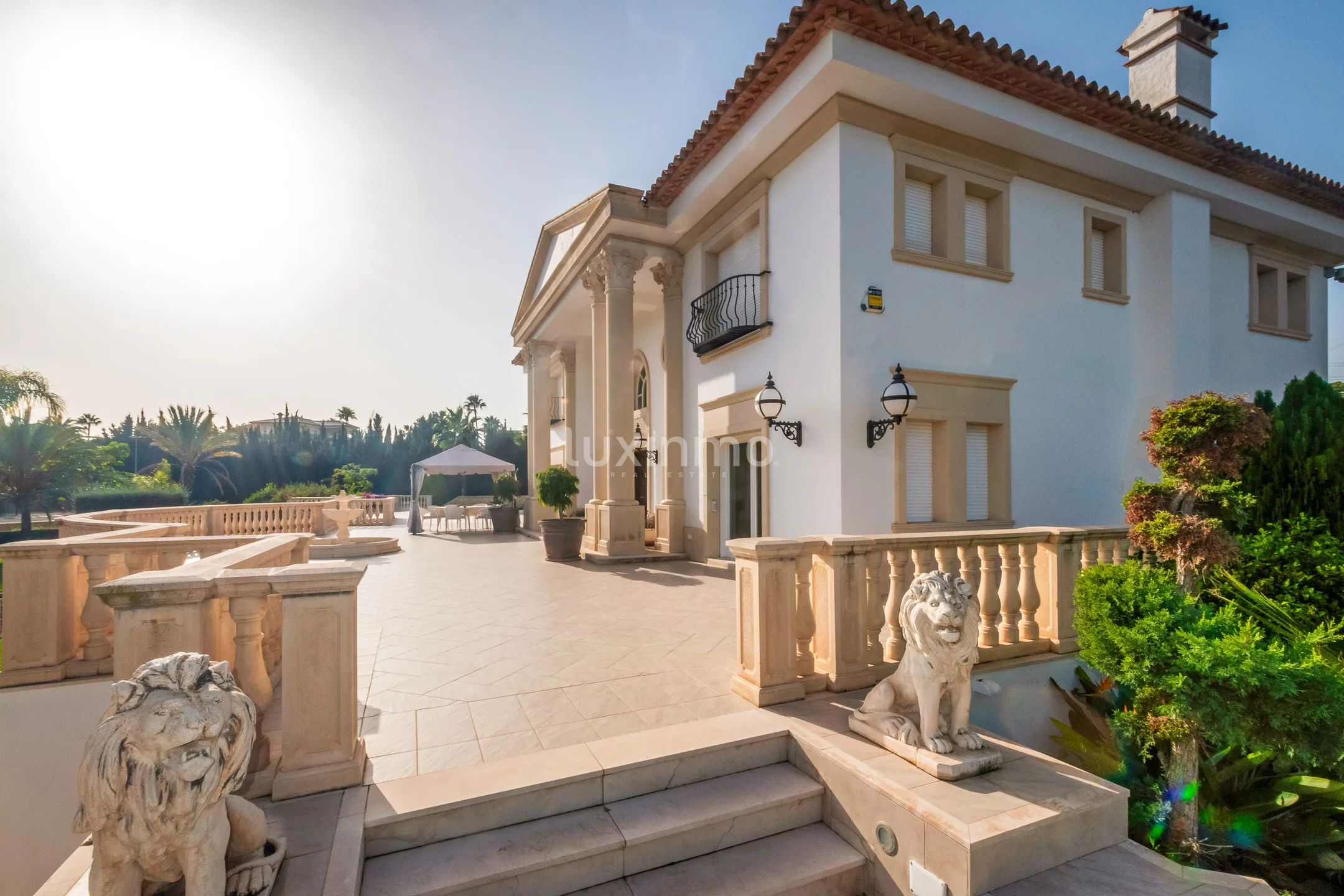 Beautiful mansion with swimming pool for rent in Altea — photo 45