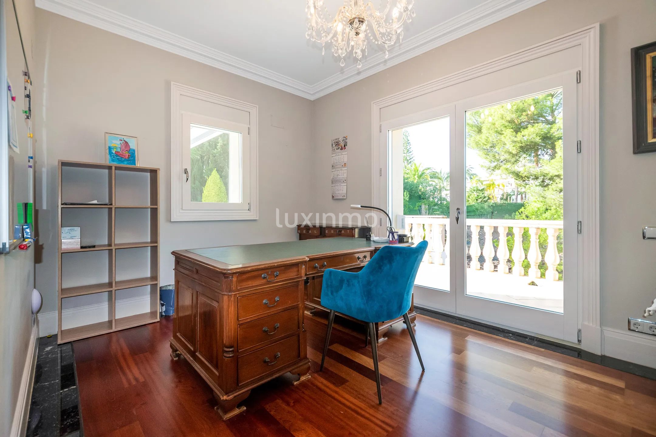 Beautiful mansion with swimming pool for rent in Altea — photo 8