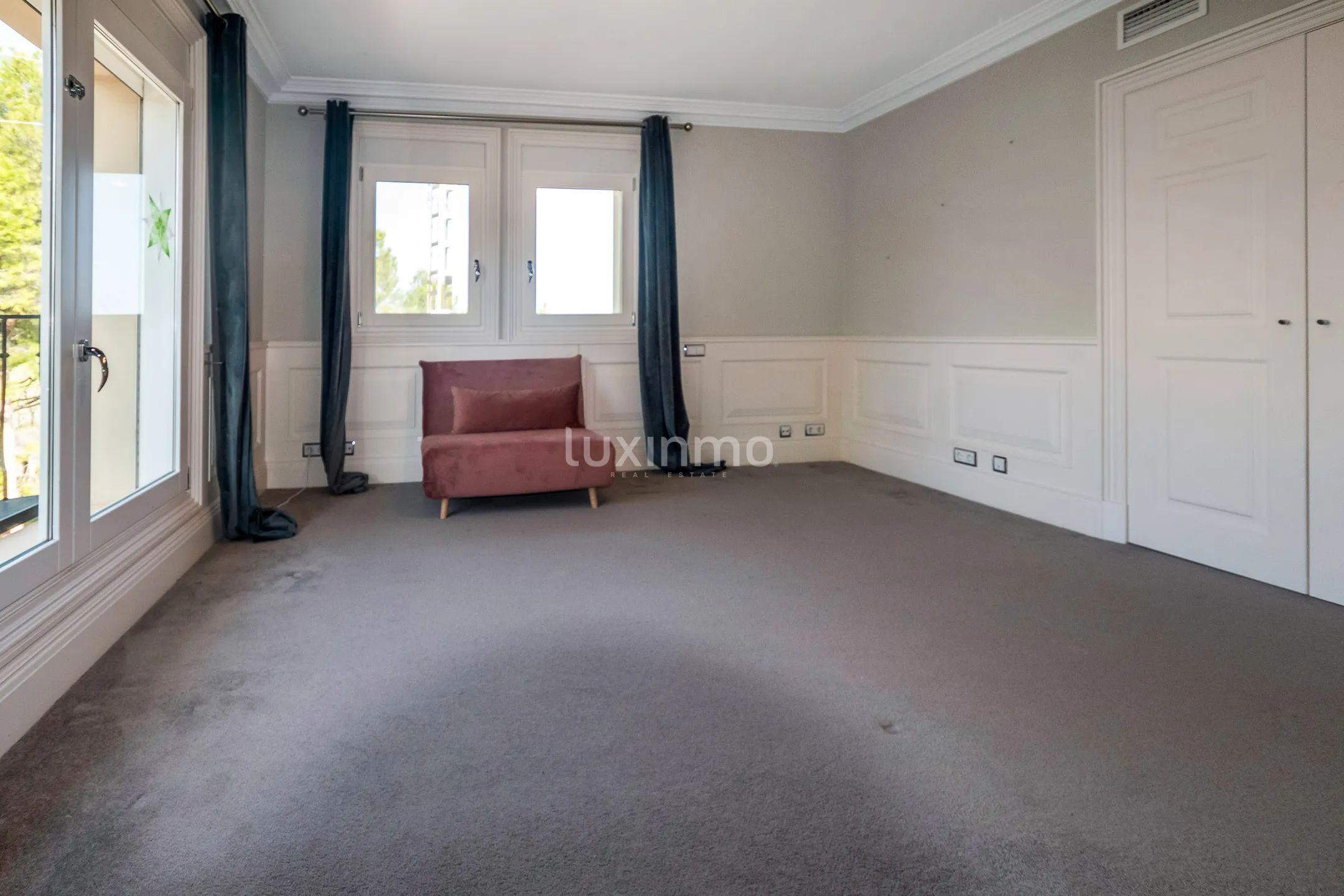 Beautiful mansion with swimming pool for rent in Altea — photo 19