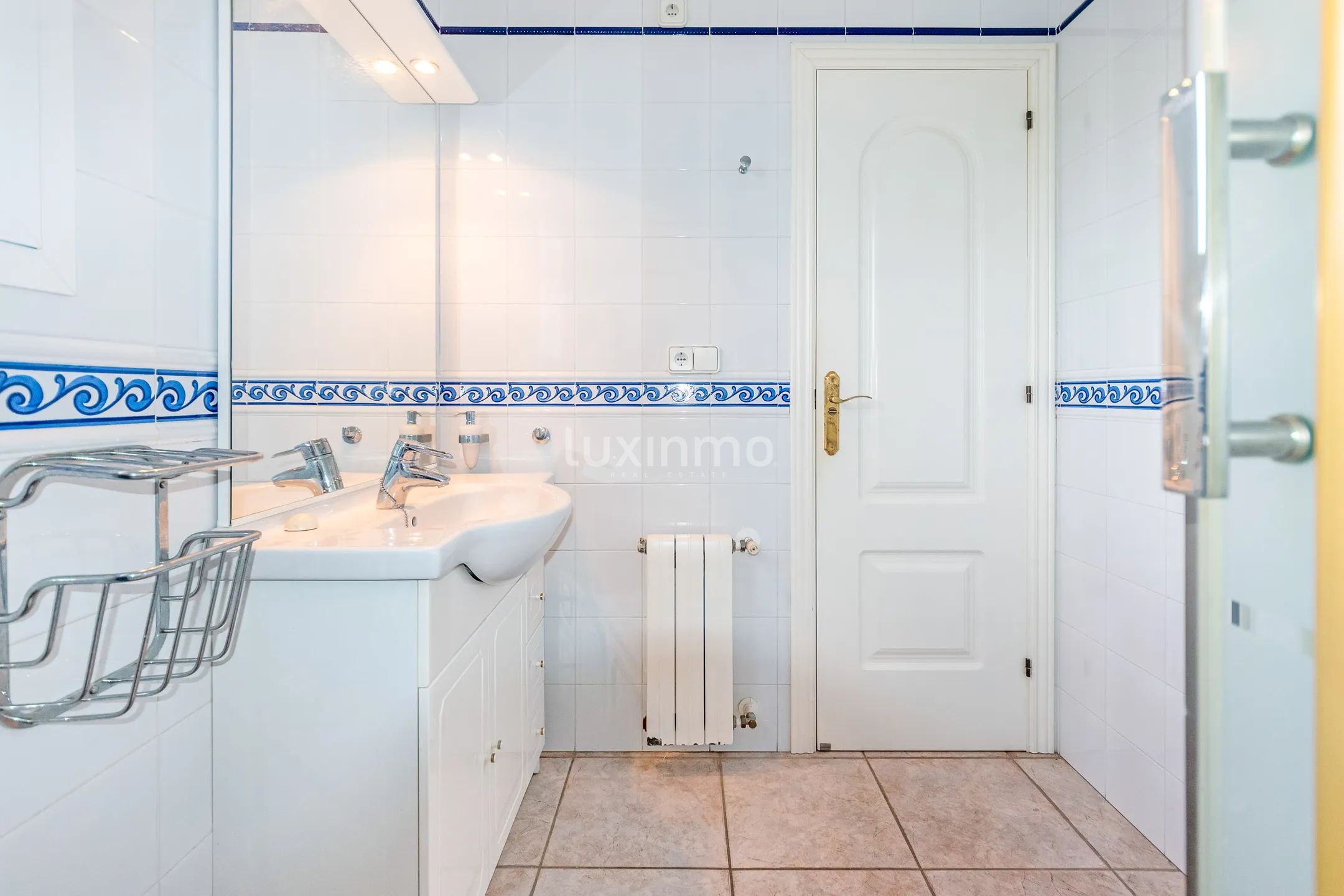 Frittliggende villa med basseng til salgs i Albir — photo 11