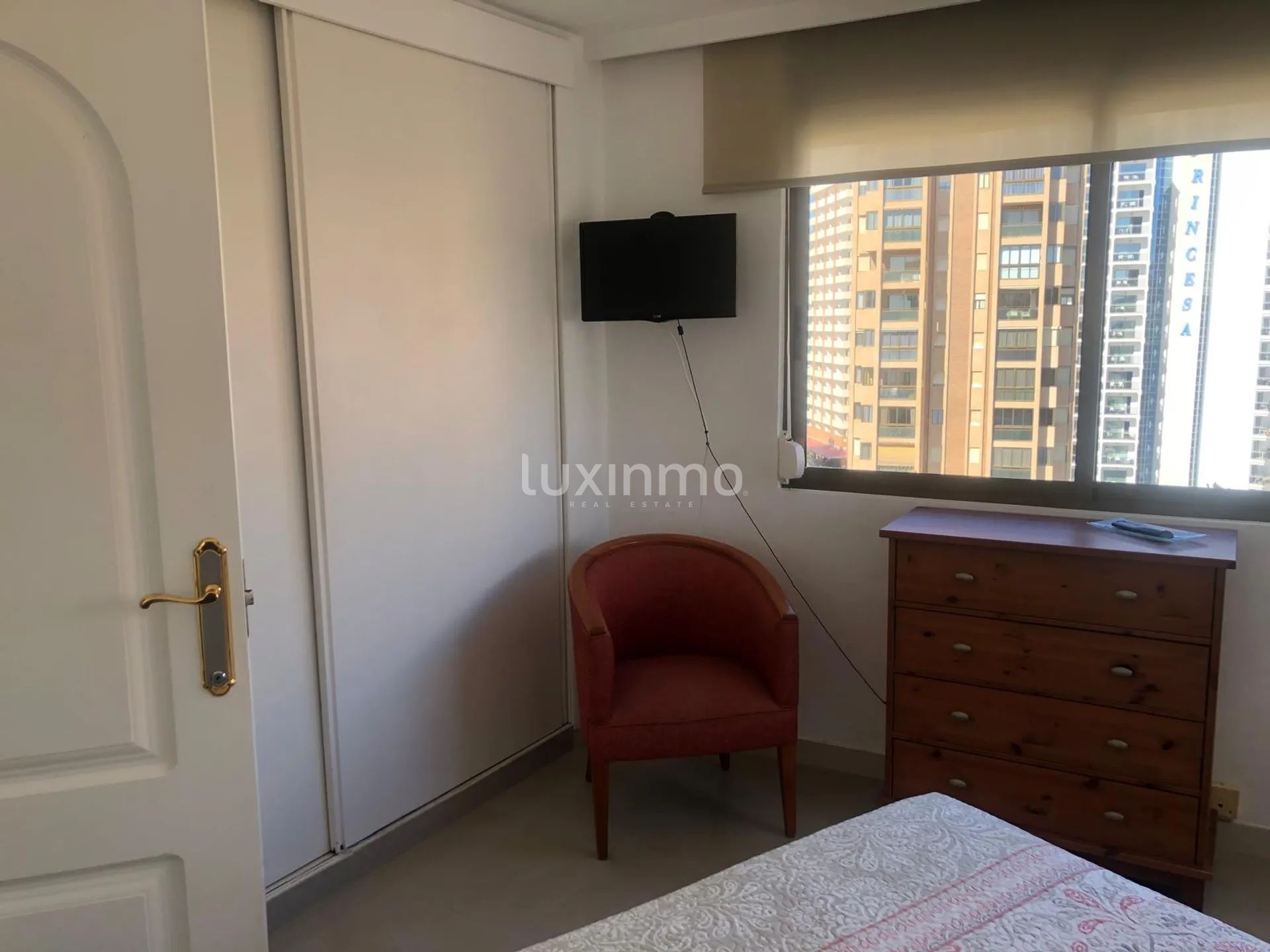 Flat for rent in second line of beach in Benidorm — photo 2