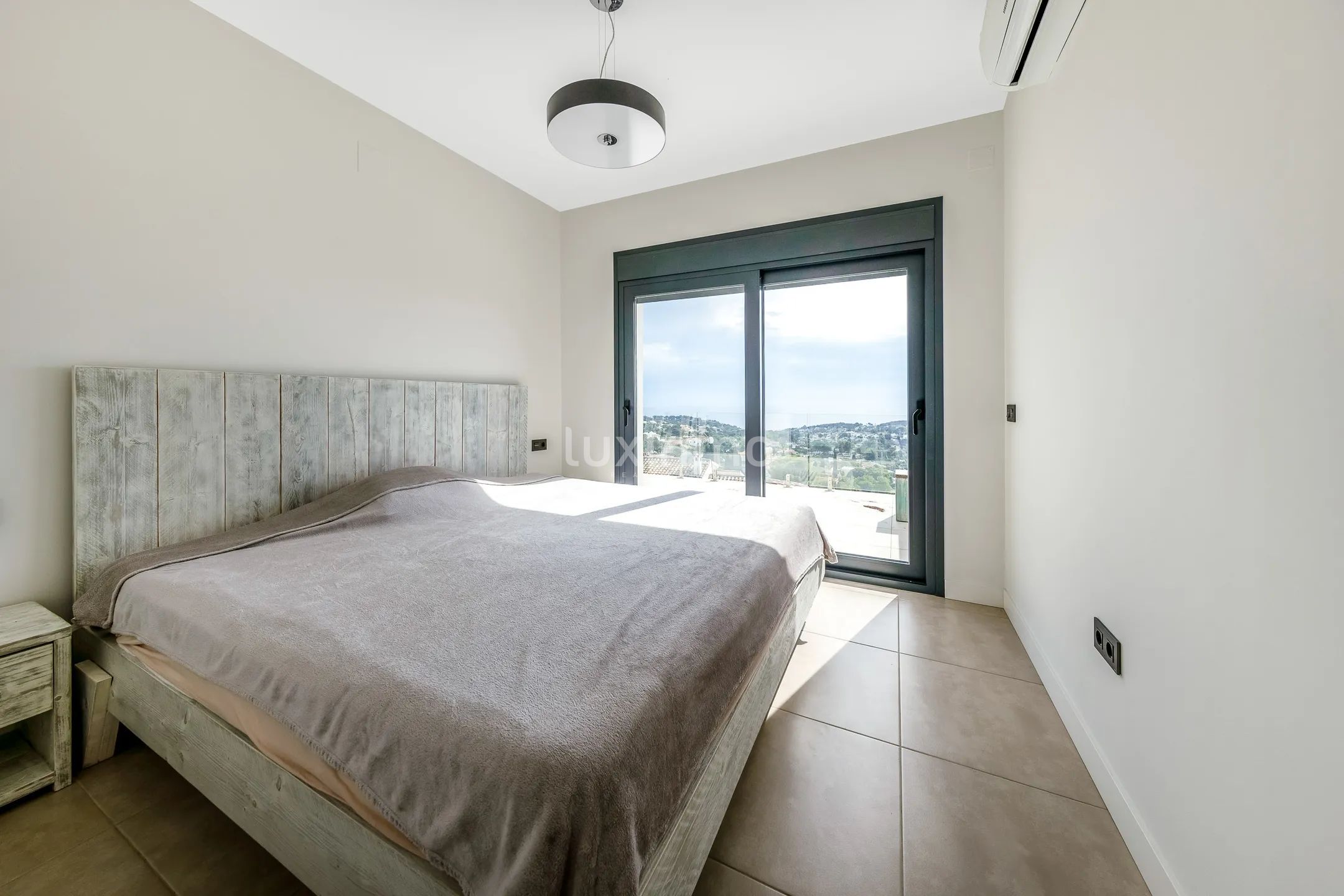 Luxe villa te koop met spectaculair zeezicht in Moraira — photo 21