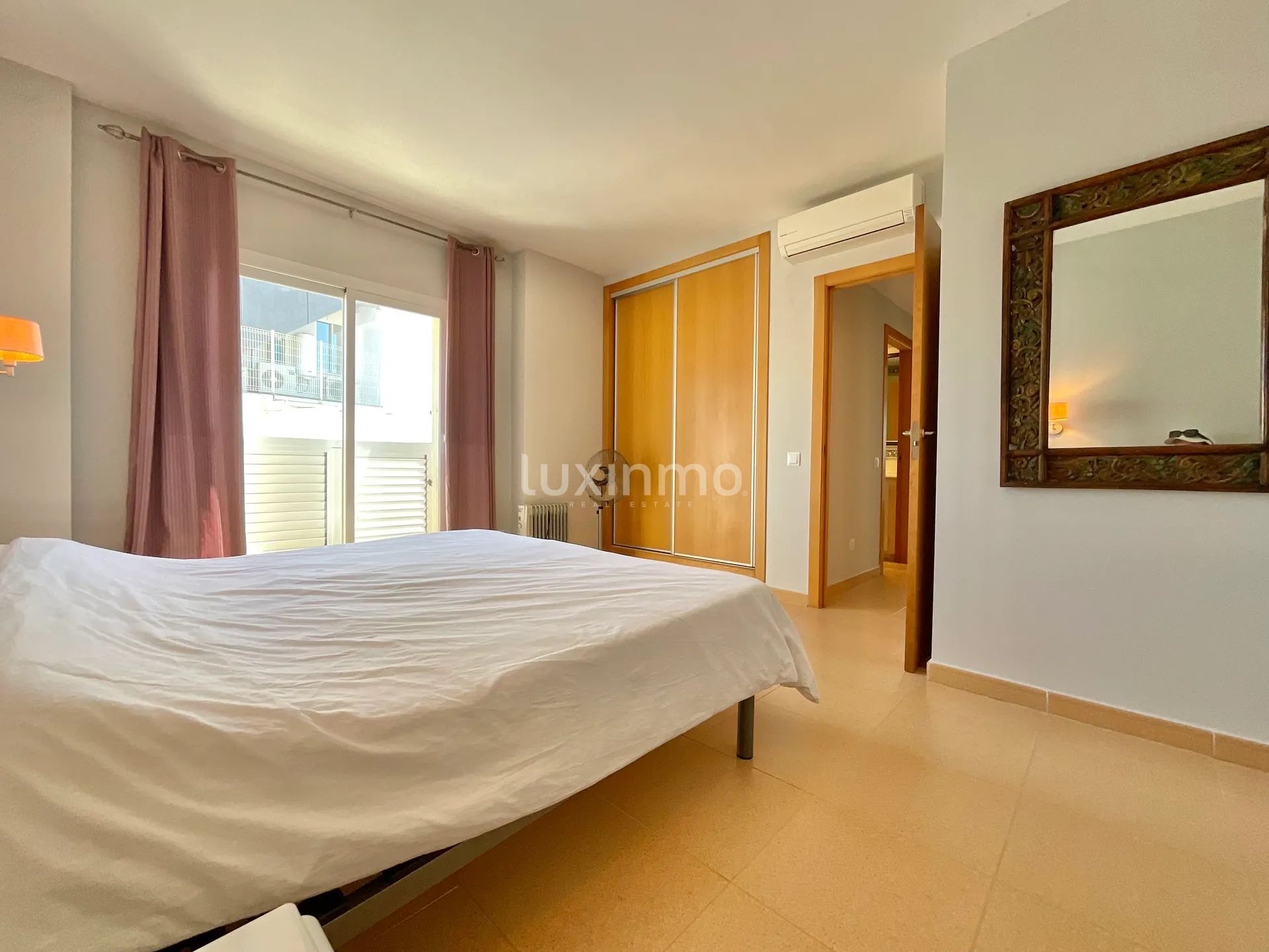 Charmigt ljust takvåning för långtidsuthyrning tillgänglig — photo 26