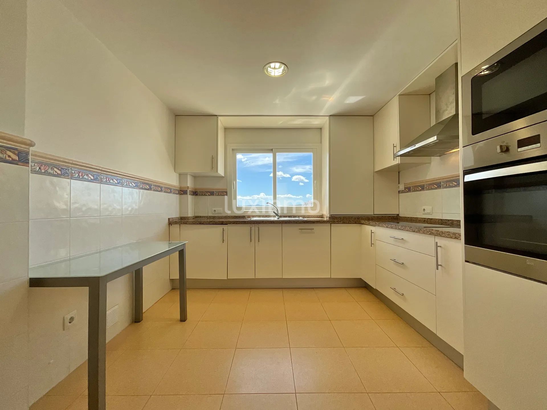 Sjarmerende, lyst penthouse for langtidsleie tilgjengelig — photo 18