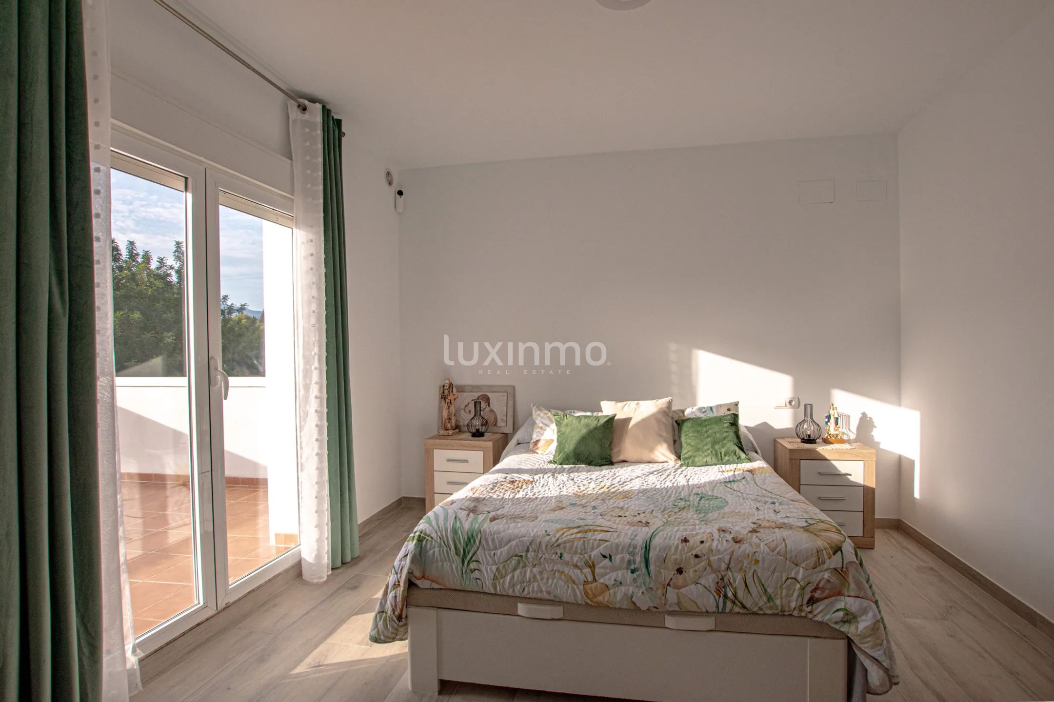 Adosado con vistas panorámicas en venta en Calpe — photo 17