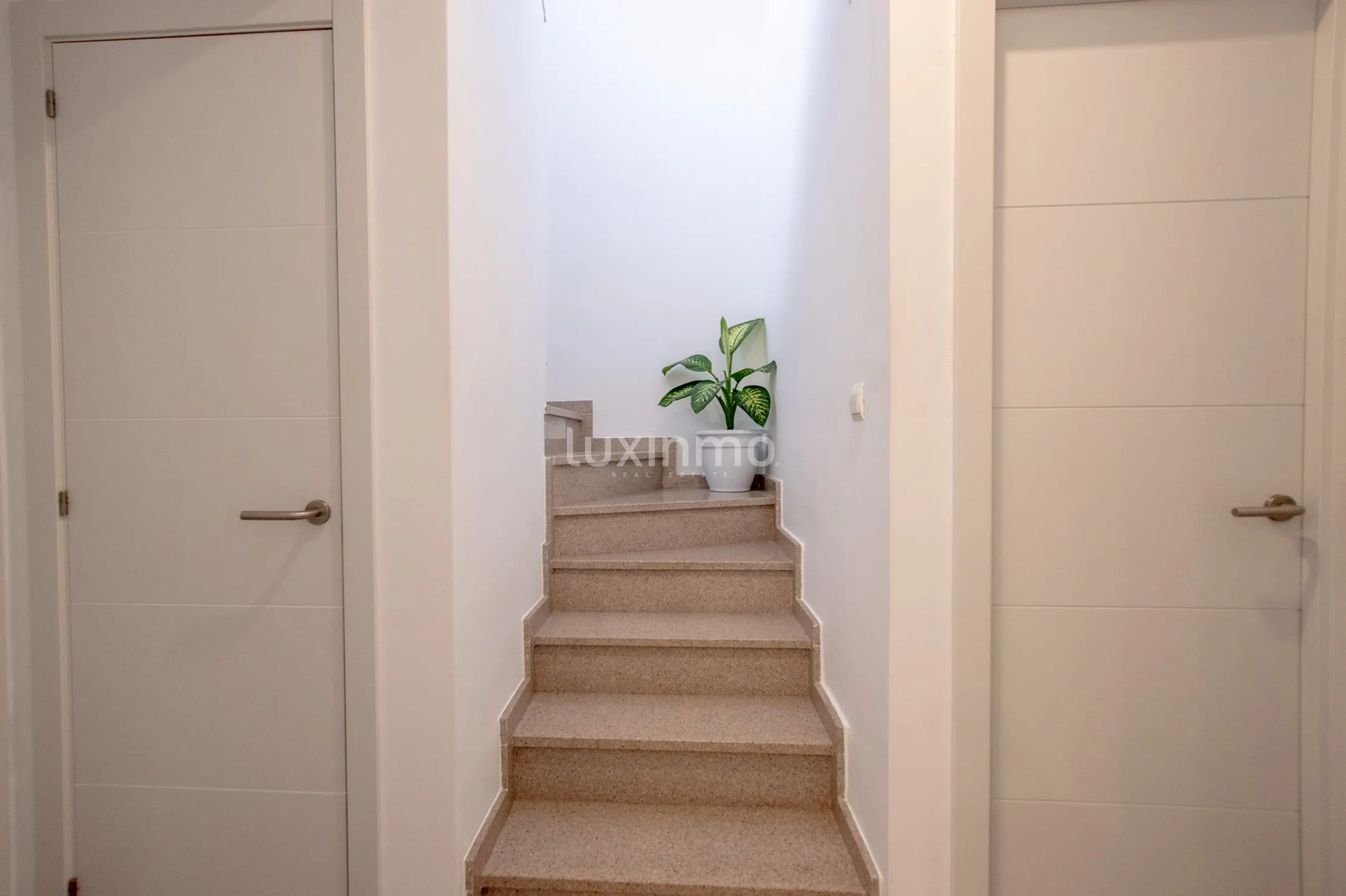 Rekkehus med panoramautsikt til salgs i Calpe — photo 15