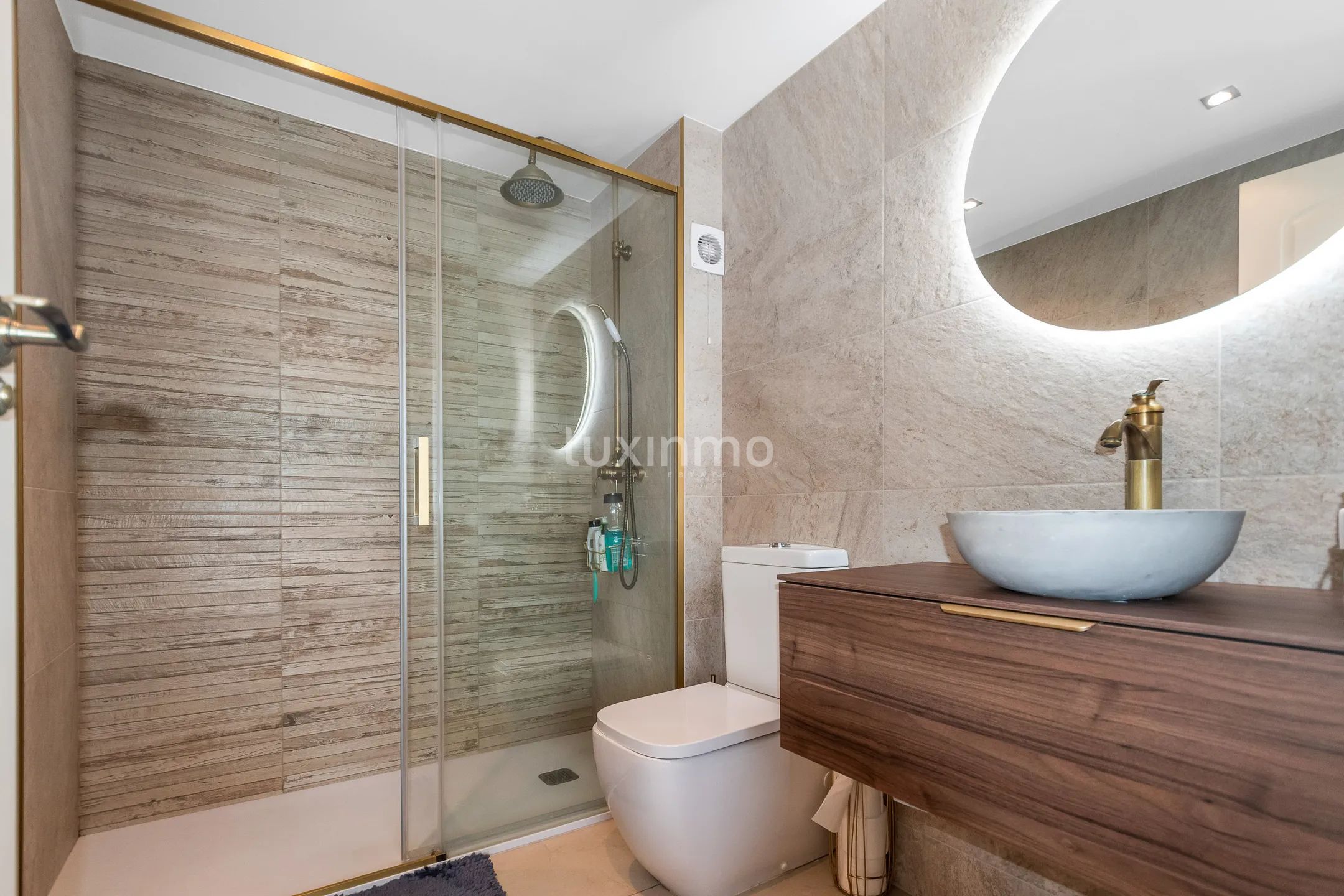 Halfvrijstaand huis te huur in Sierra Cortina — photo 13