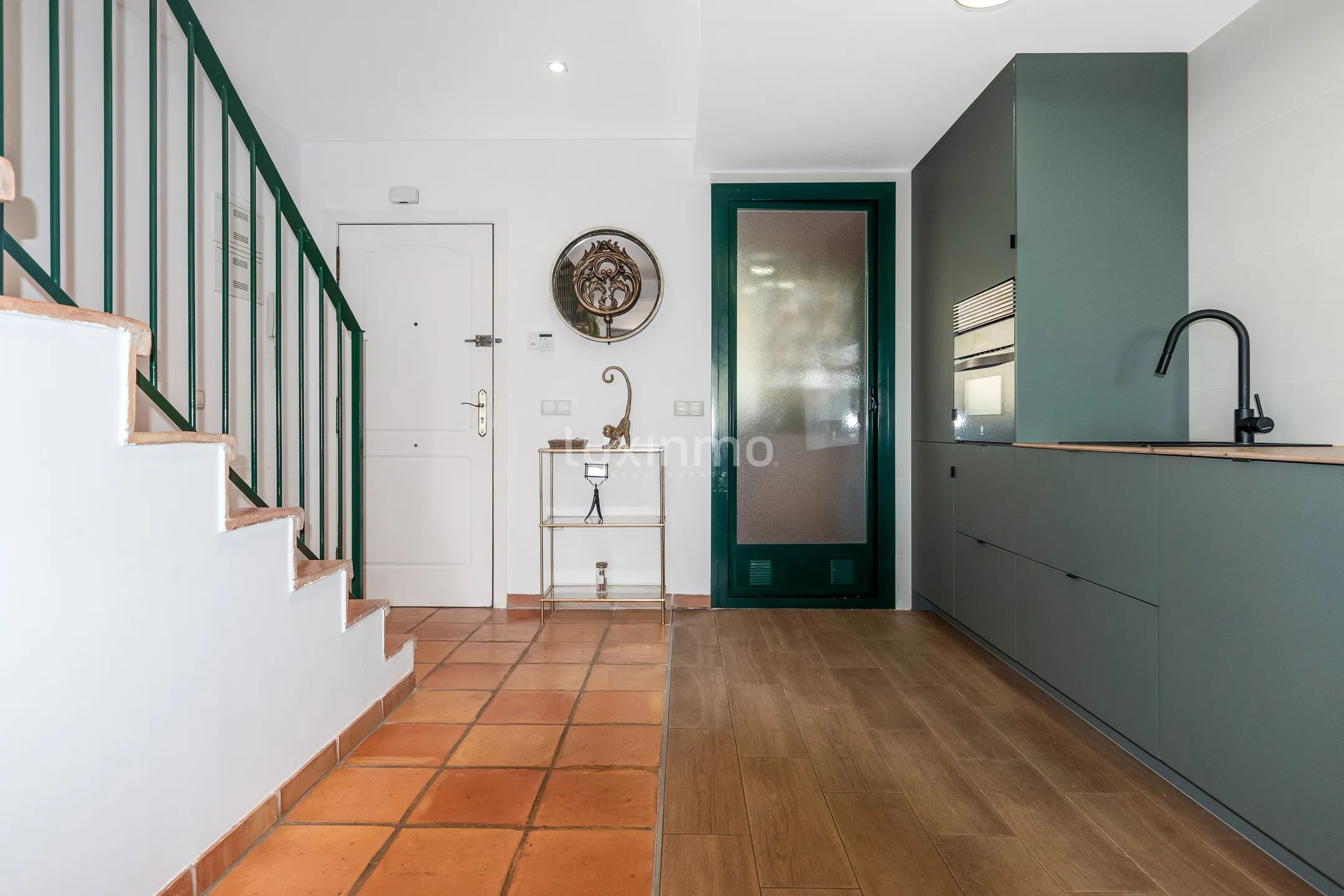 Halfvrijstaand huis te huur in Sierra Cortina — photo 8