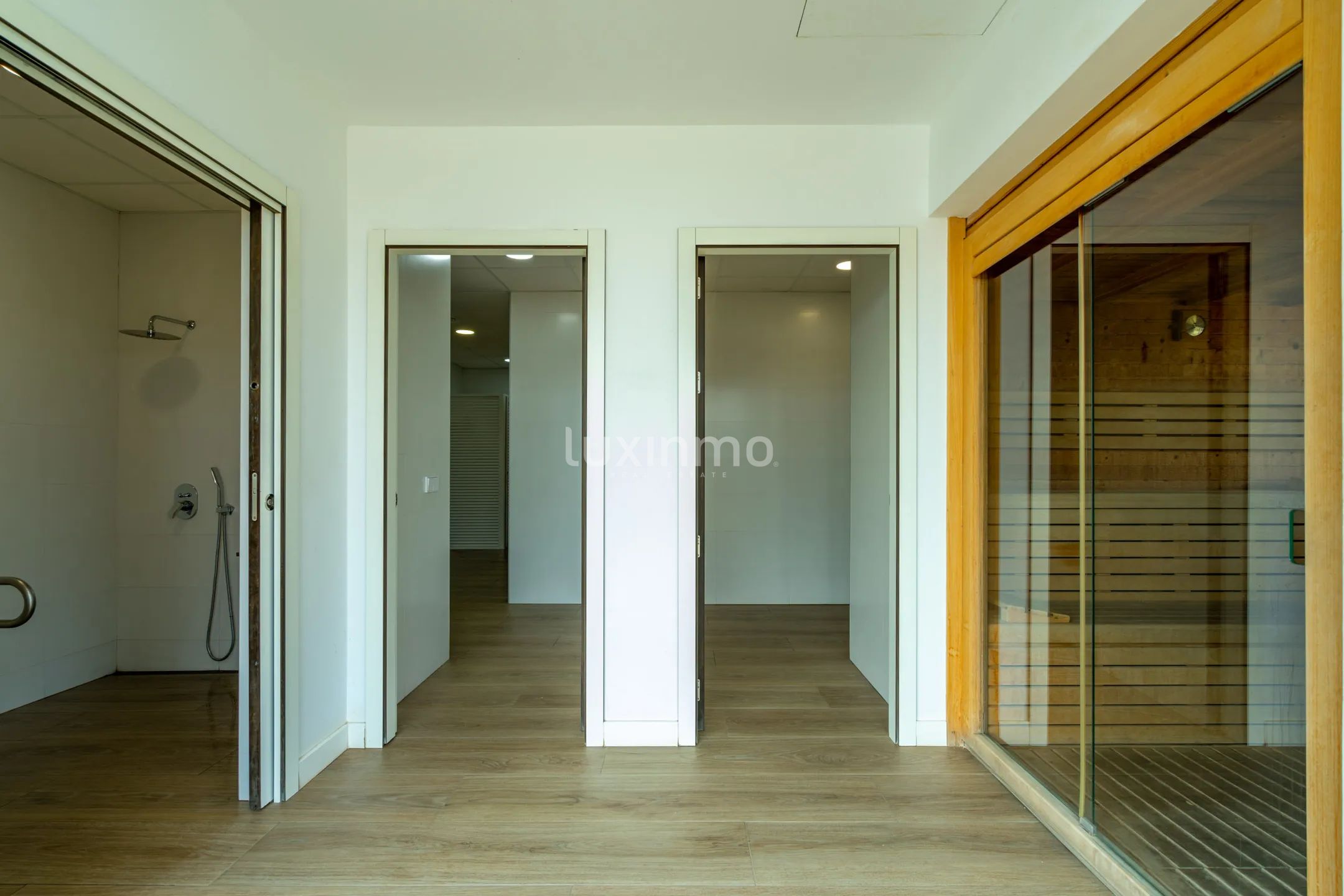 Impresionante adosado de 3 dormitorios con servicios de lujo en Finestrat — photo 35