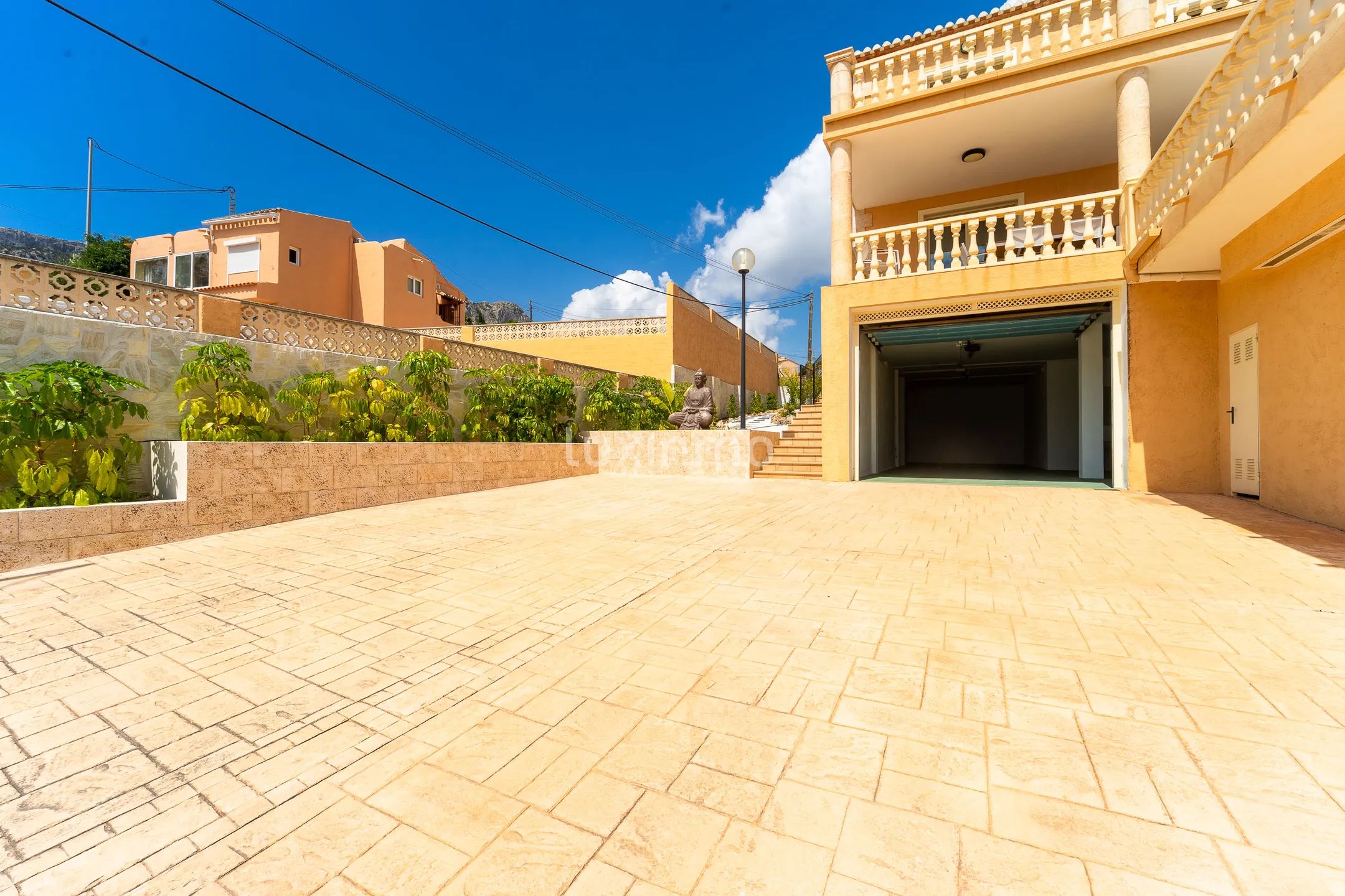 Luxurious colonial villa with sea views in Calpe — photo 5