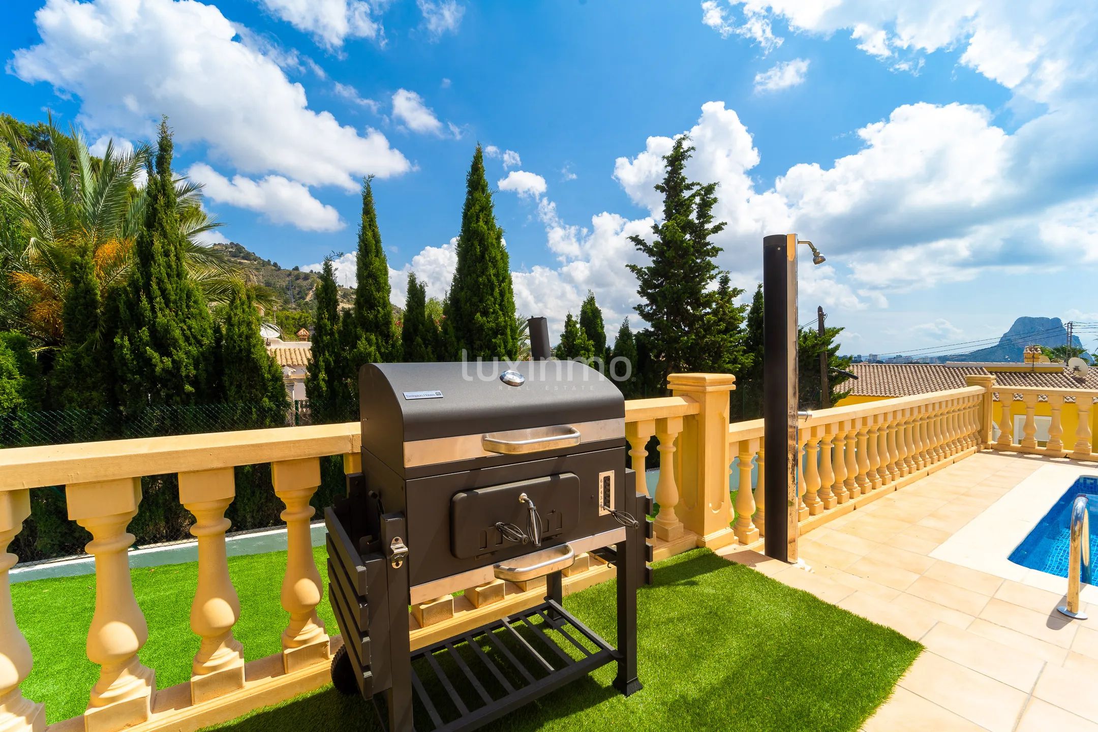 Luxurious colonial villa with sea views in Calpe — photo 3