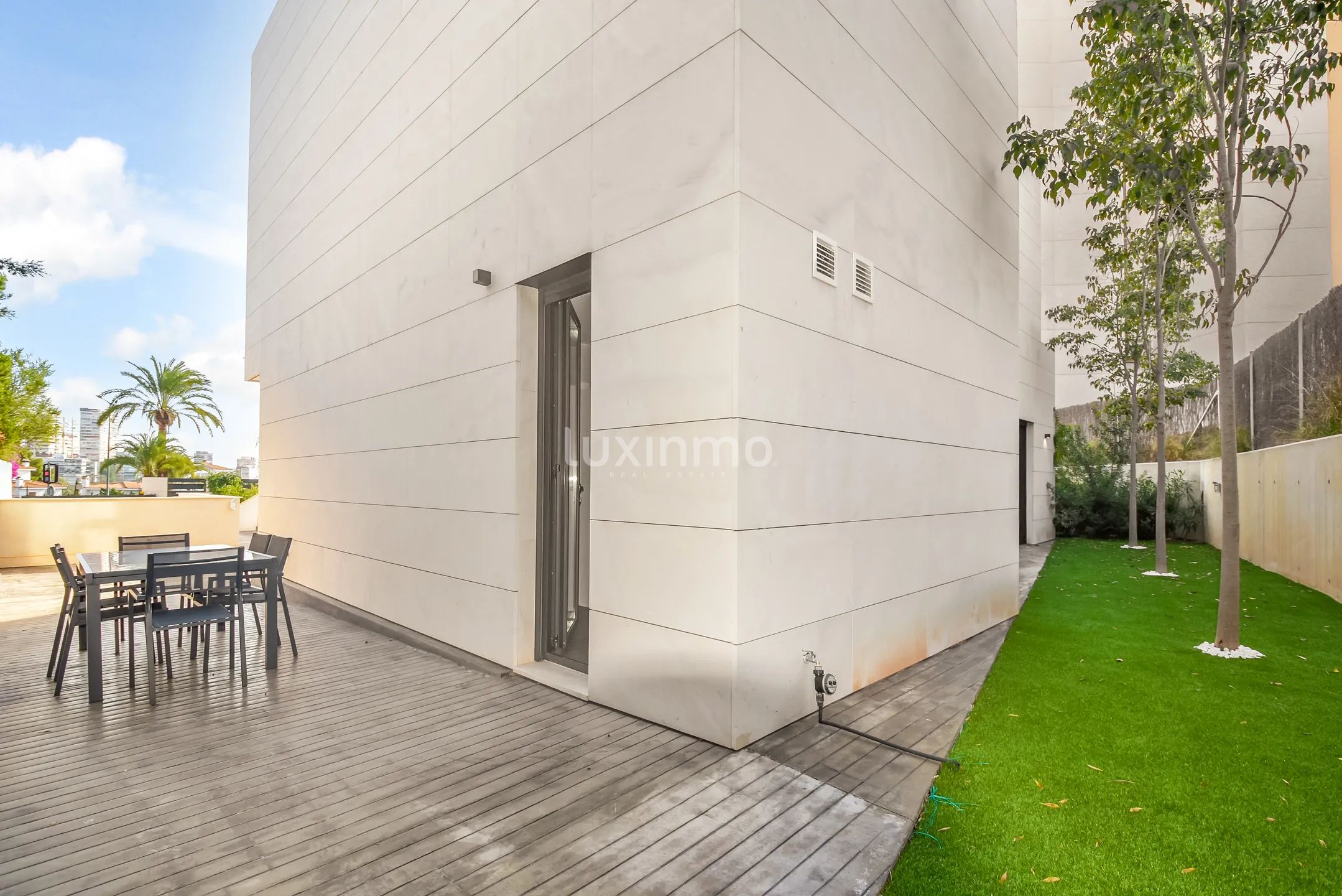 Современная вилла на пляже Альбуферета в Аликанте — photo 17