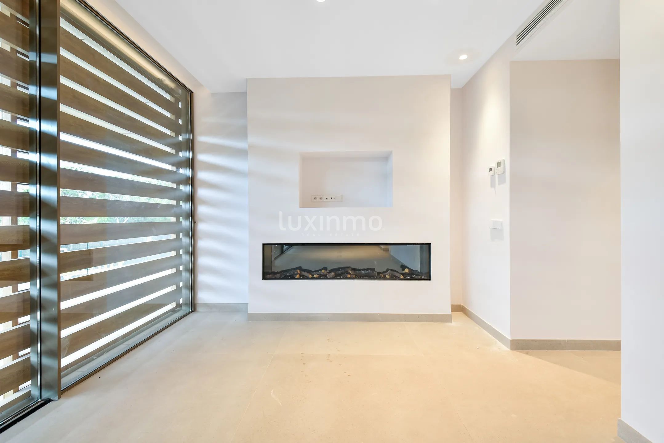 Stunning luxury contemporary villa with sea views in Can Aubarca — photo 39