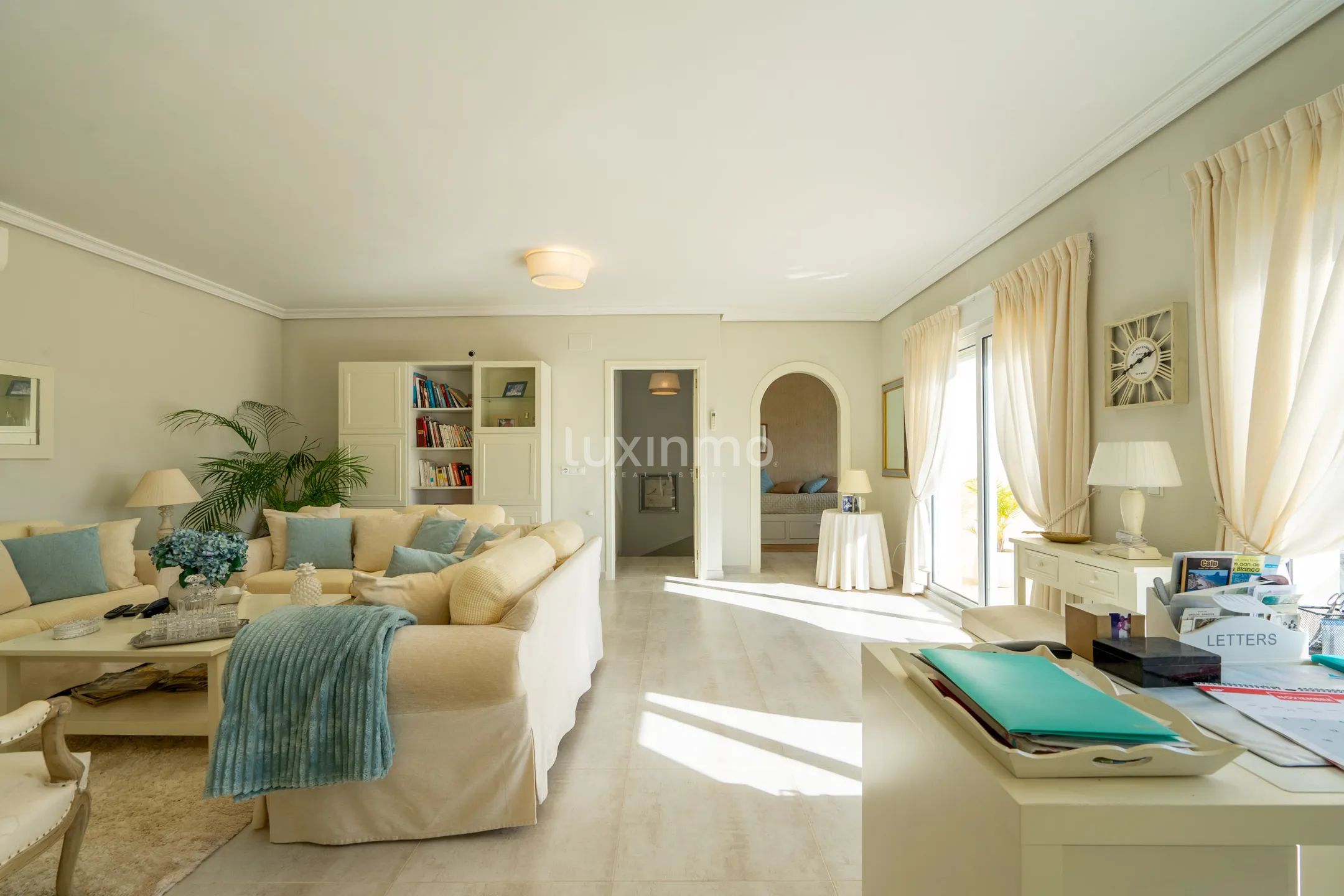 Charmante villa de 4 chambres avec vue sur la mer à Cometa-Carrió — photo 13