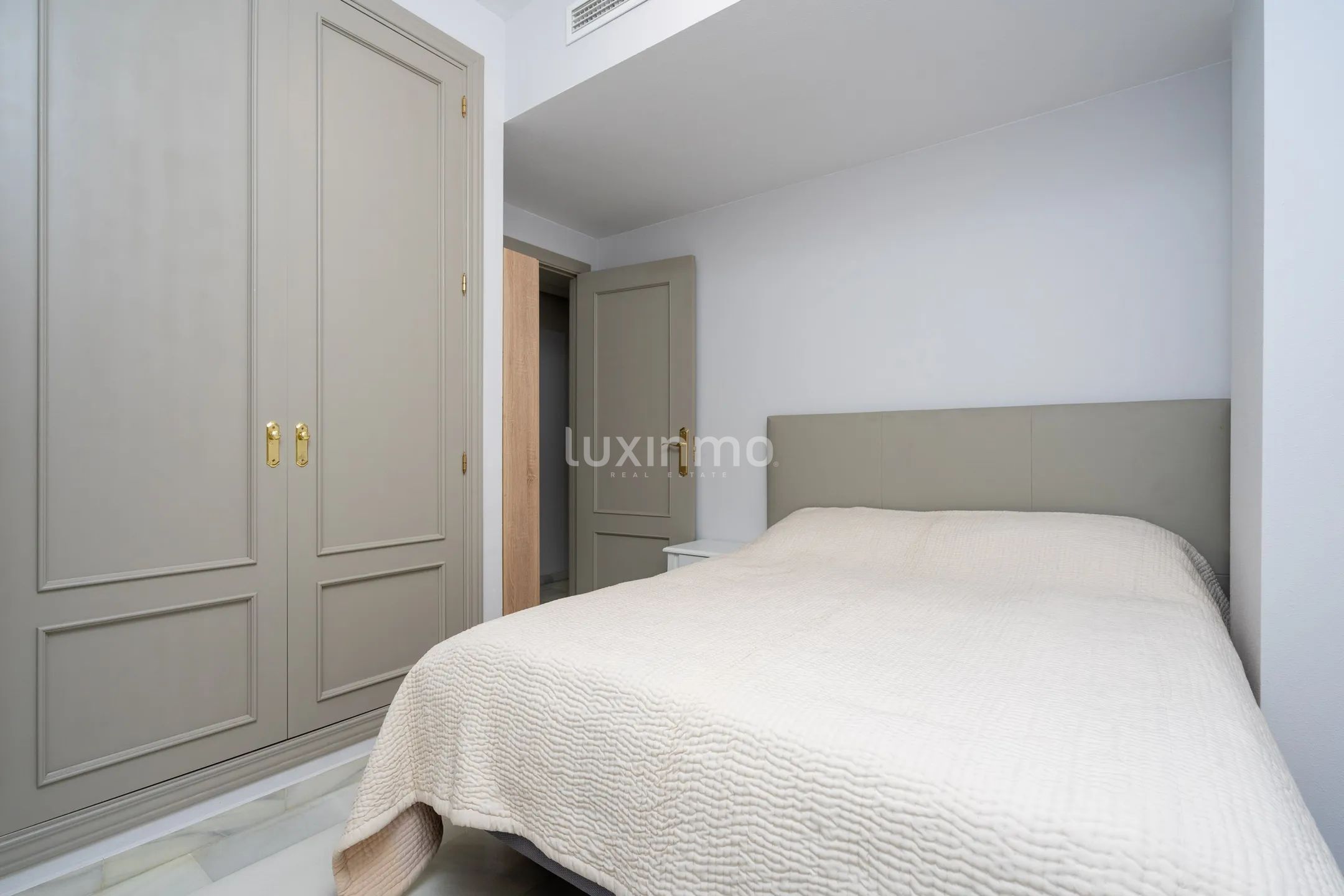 Wohnung mit Terrassen in Calpe — photo 14