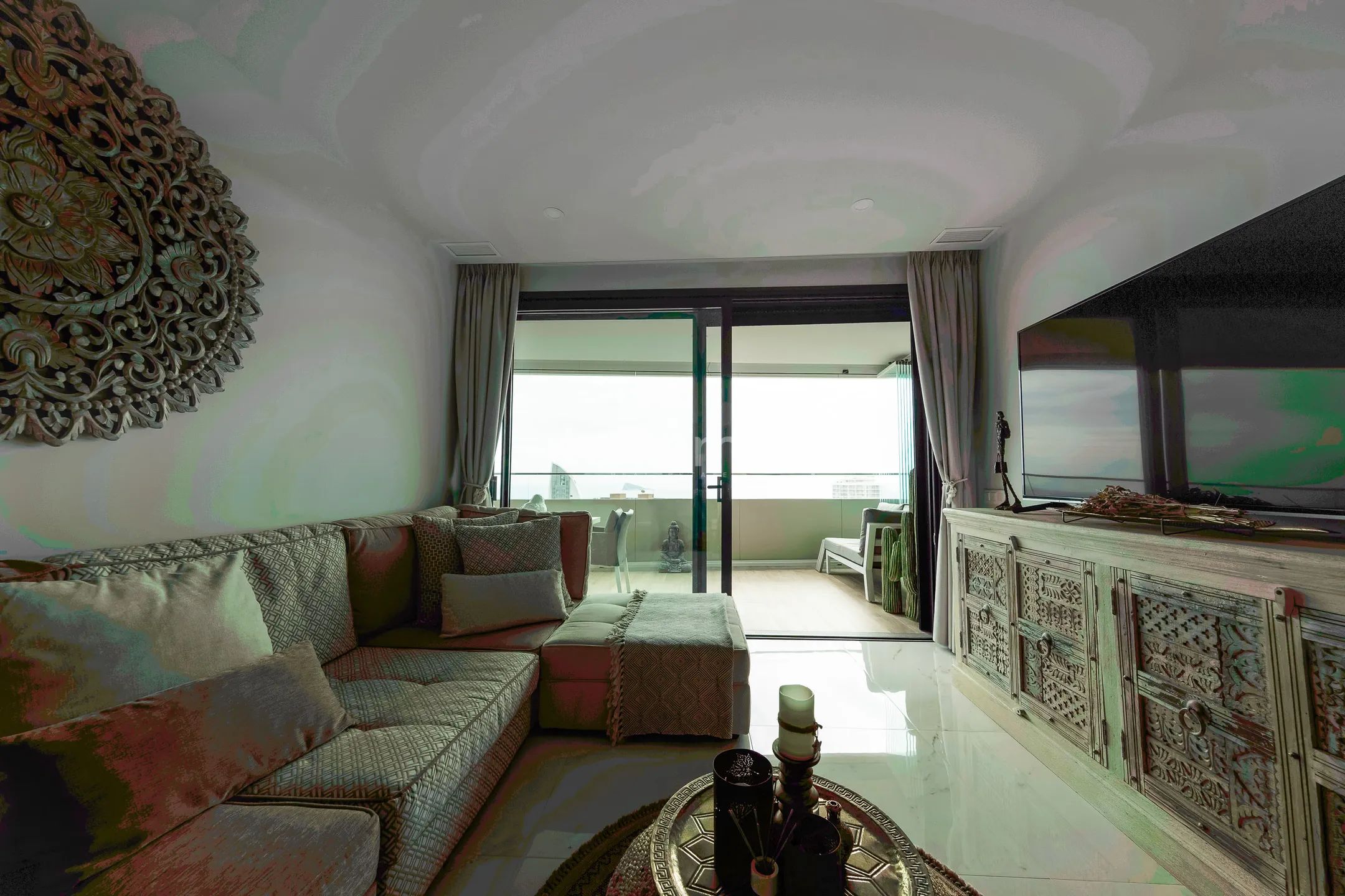 Апартаменты с 3 спальнями на пляже Бенидорма со стеклянными шторами — photo 13