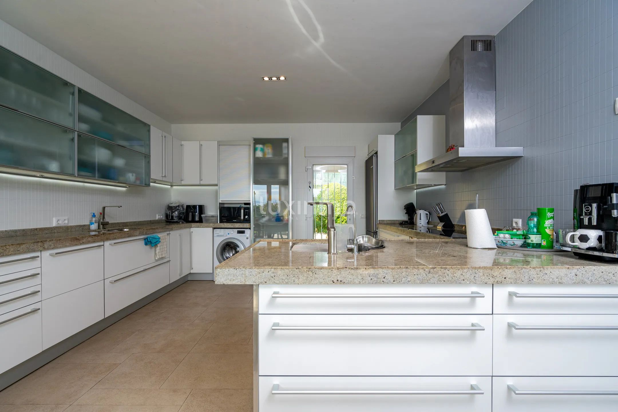 Villa in best location with sea views and amazing sunsets — photo 8