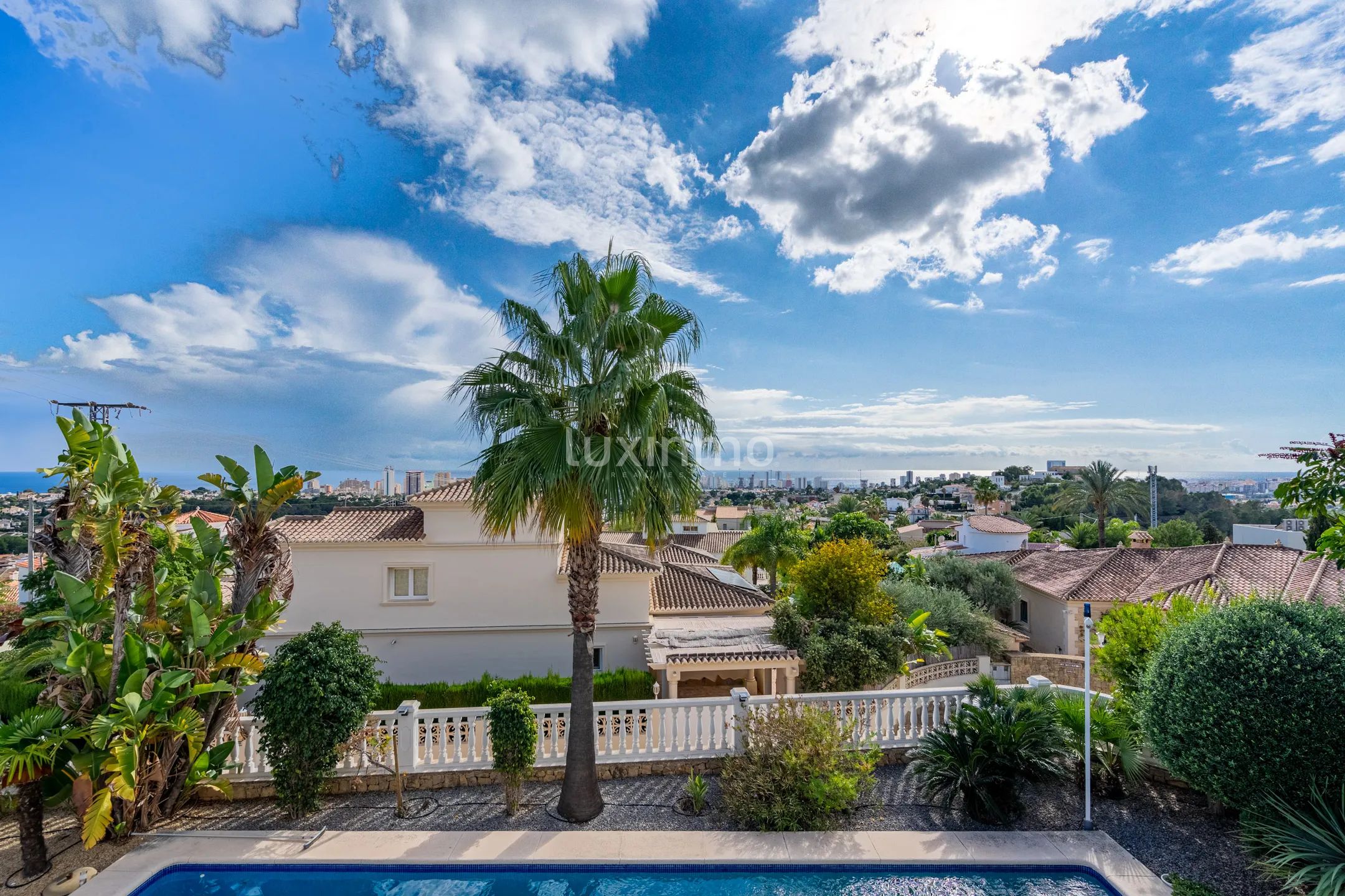 Villa in best location with sea views and amazing sunsets — photo 29