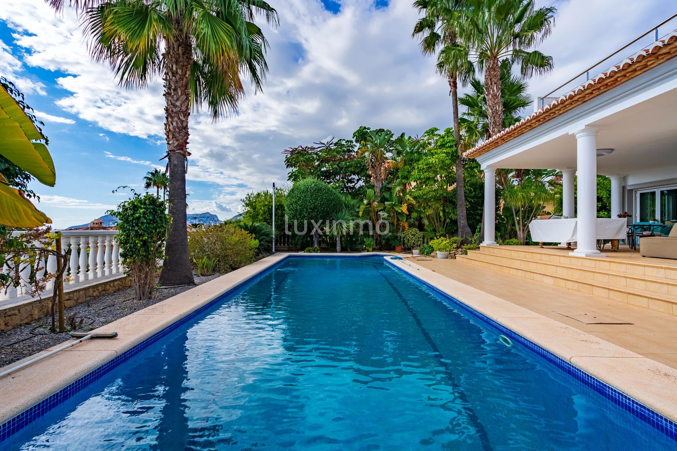 Villa in best location with sea views and amazing sunsets — photo 3