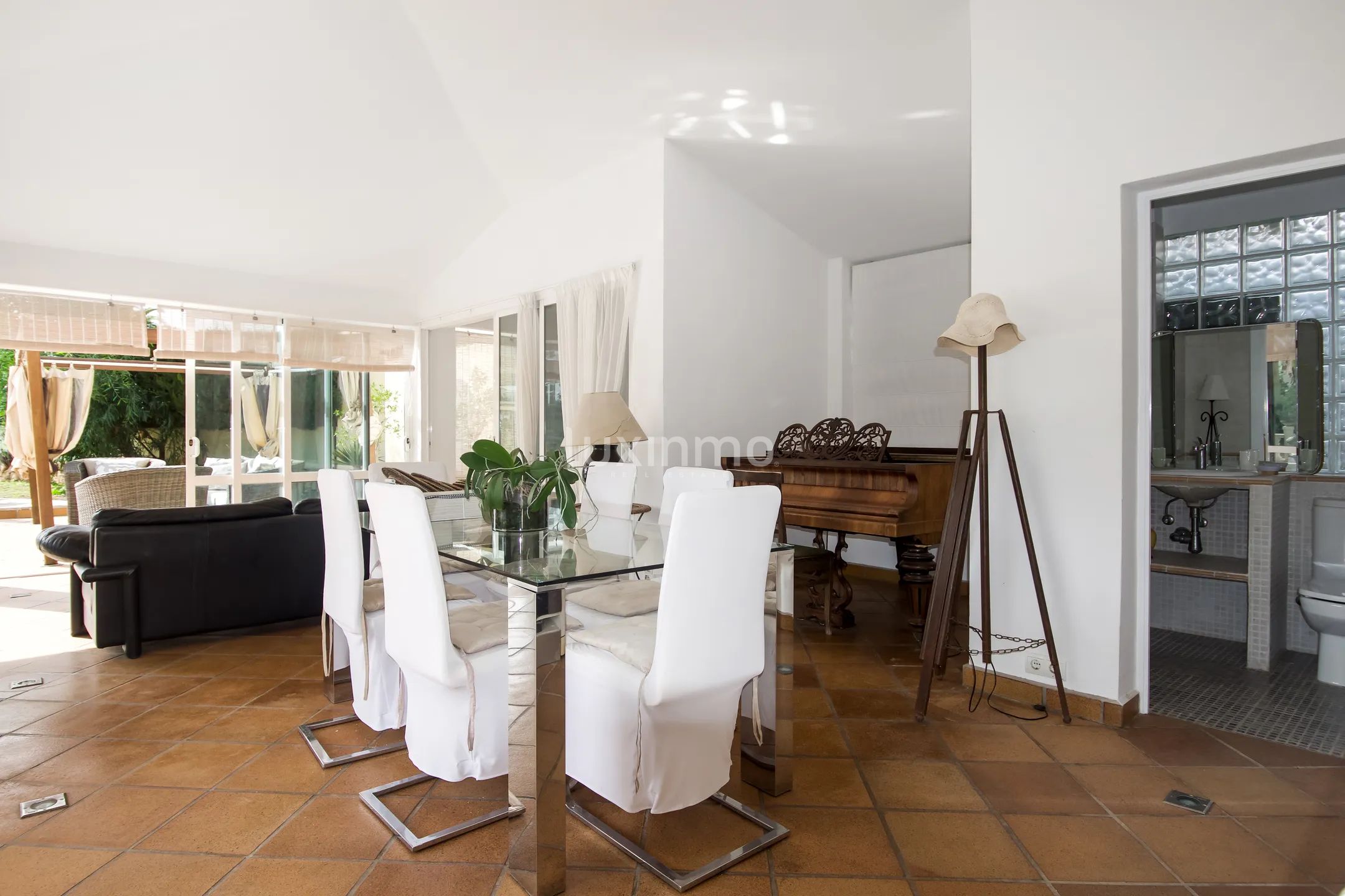 Freistehendes Haus mit Gästehaus, Pool und Garten in La Nucia — photo 8