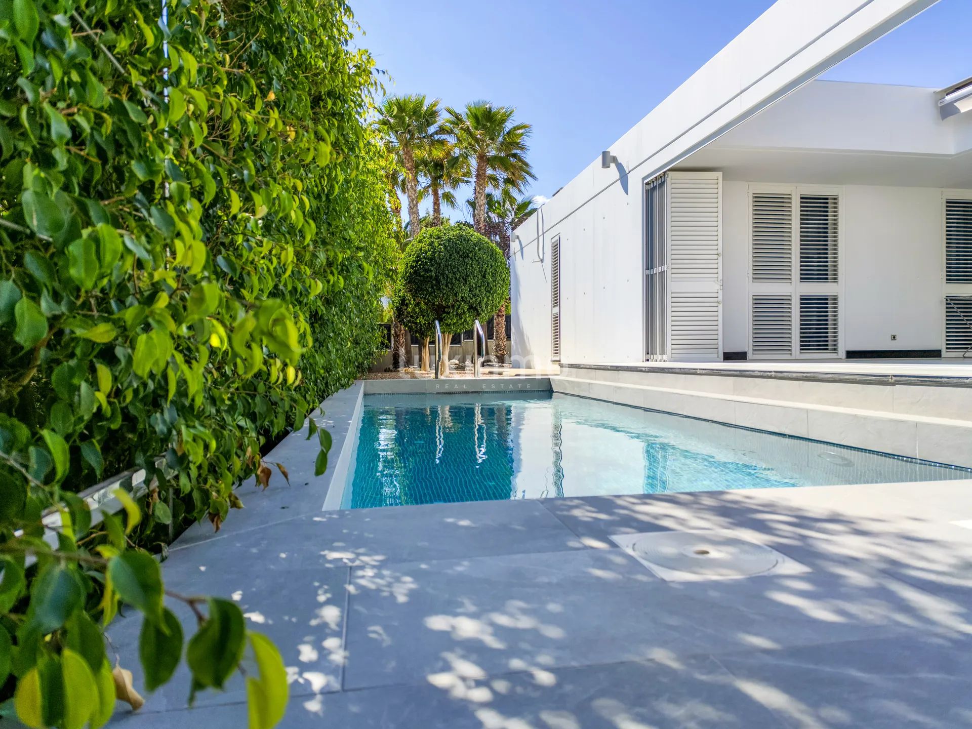 Modern Detached House with Private Pool in La Nucia — photo 1