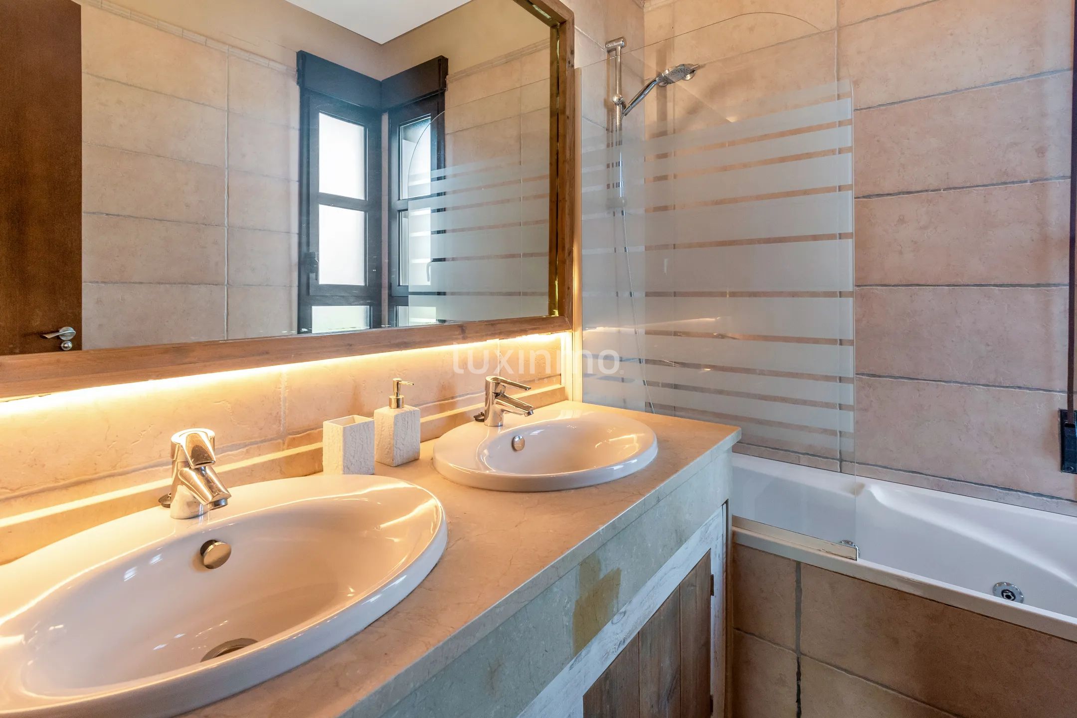 Впечатляющий дом в Хавеа — photo 18