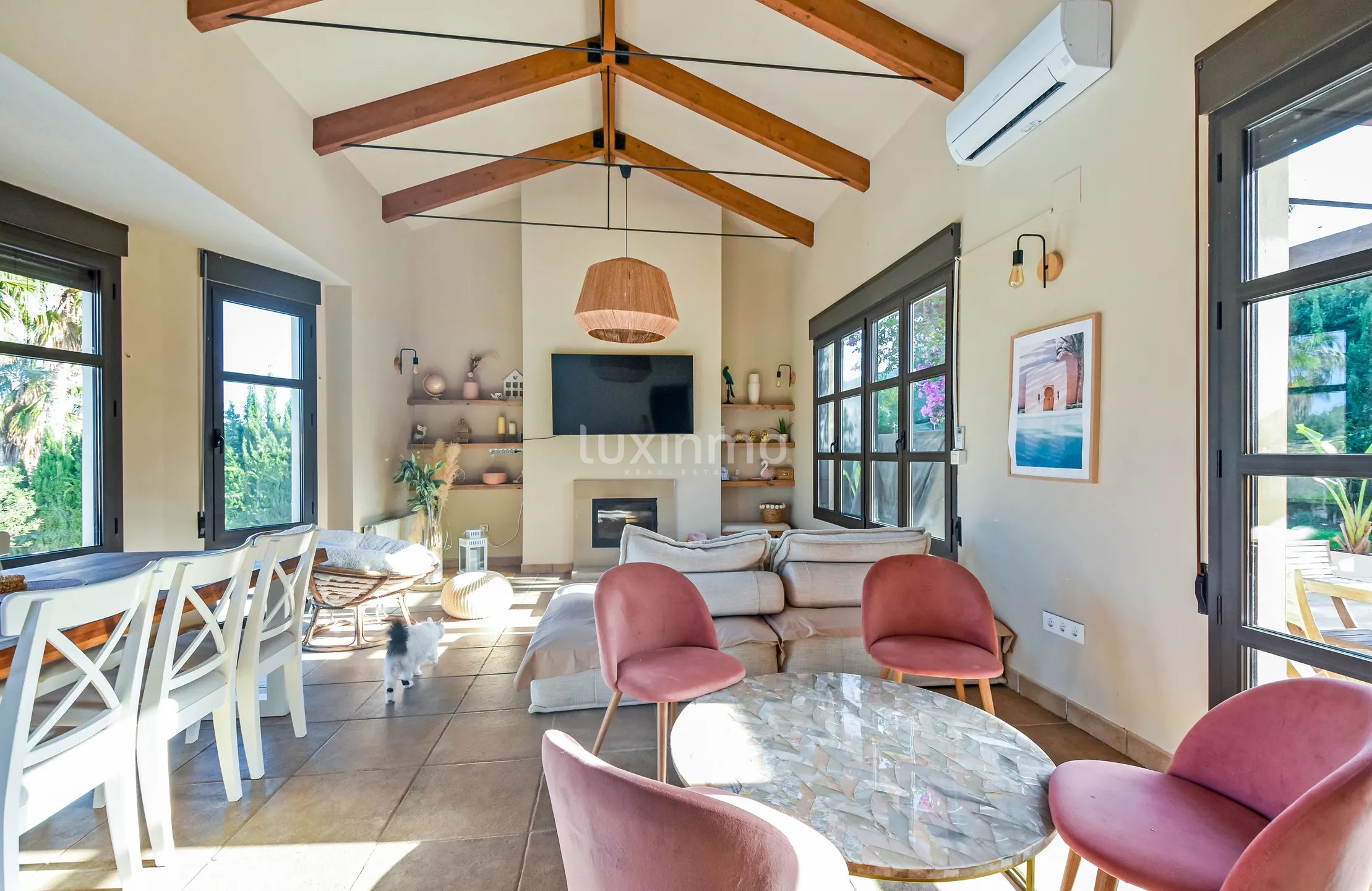 Впечатляющий дом в Хавеа — photo 9