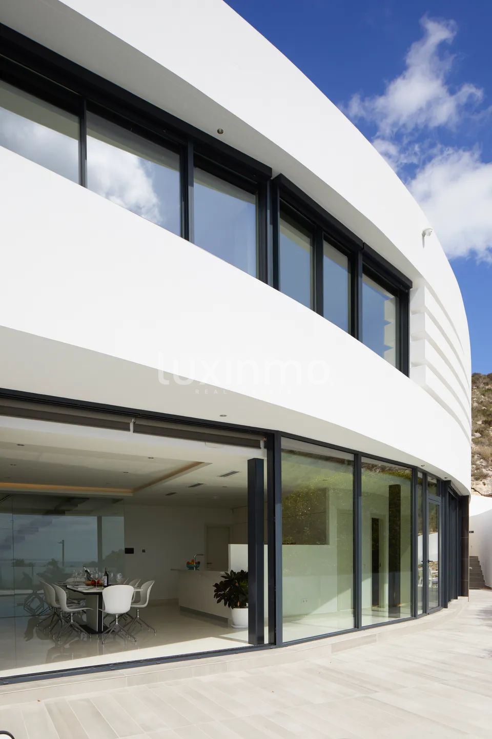 Designvilla till salu i El Portet Moraira med panoramautsikt över havet — photo 8