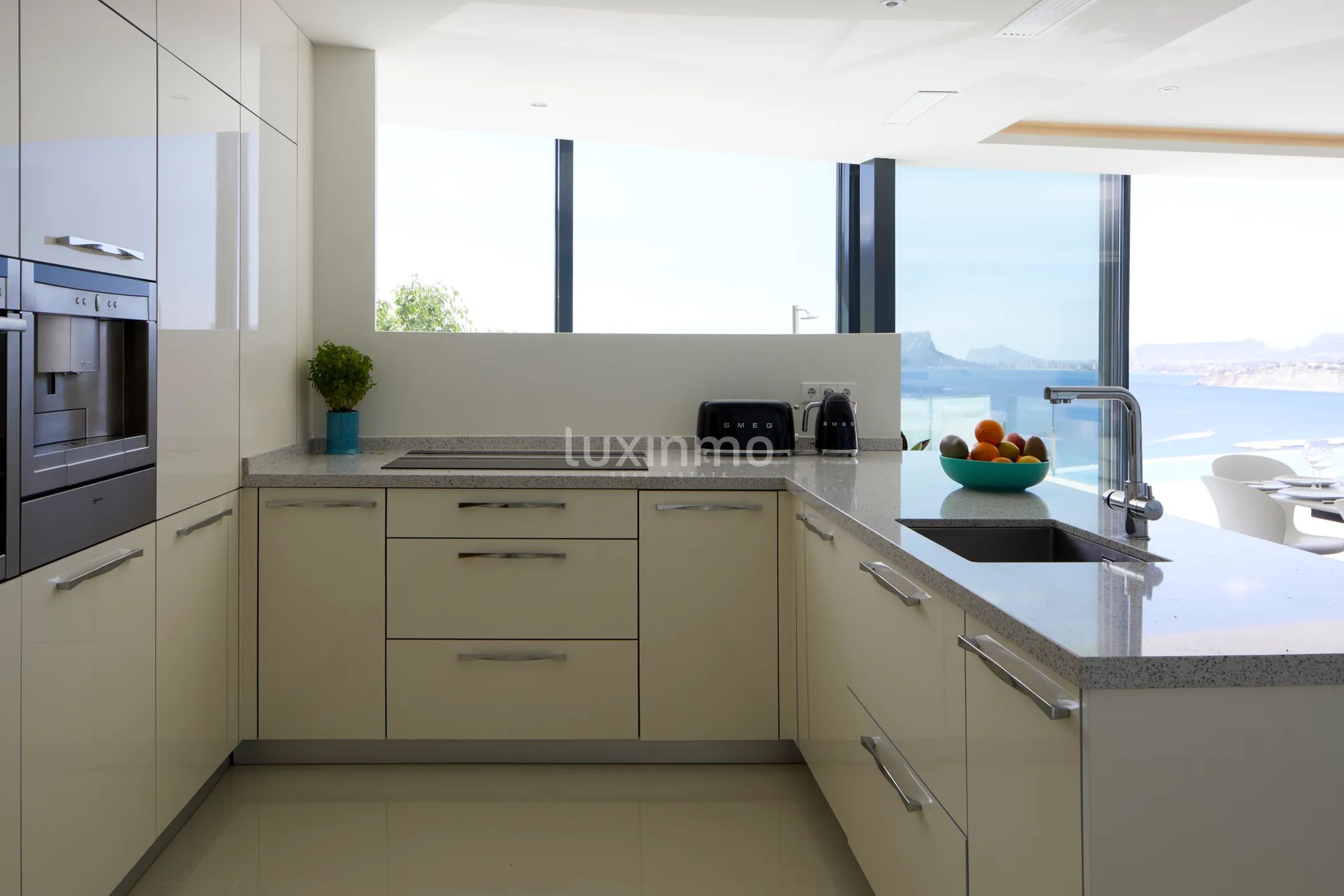 Designvilla till salu i El Portet Moraira med panoramautsikt över havet — photo 15