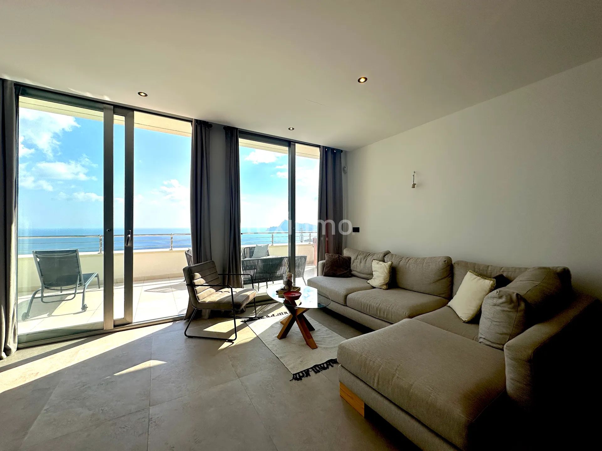 Apartment with sea views for rent in Altea — photo 11