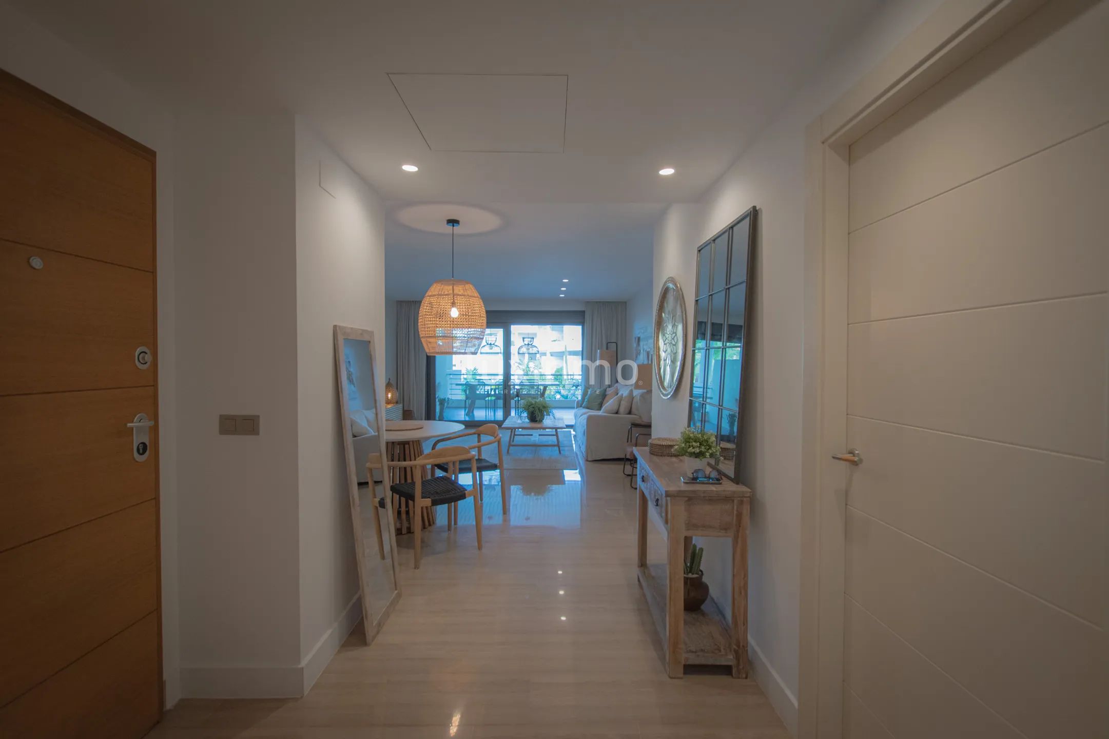 Flat for rent with sea views in Mascarat — photo 4
