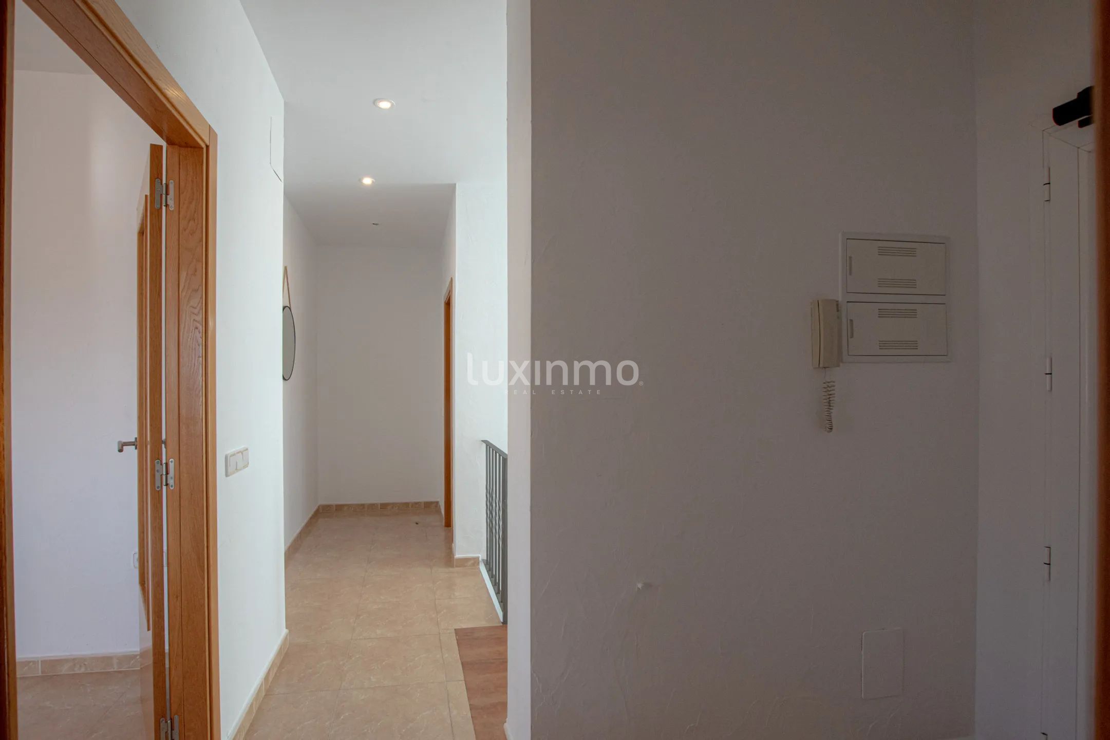 Смежный дом с панорамным видом для аренды в Кальпе — photo 5
