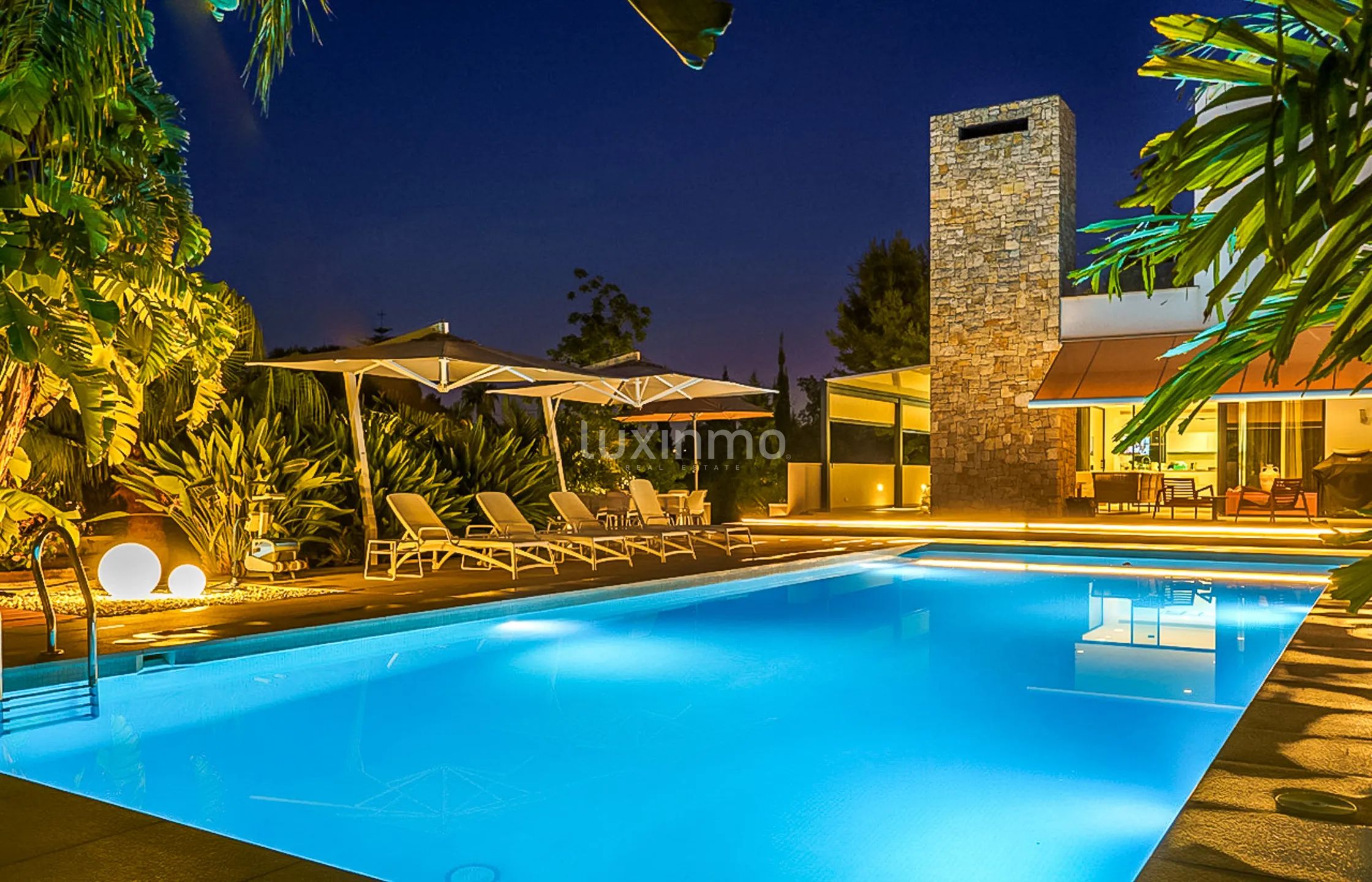Villa familiale indépendante avec piscine et garage — photo 4