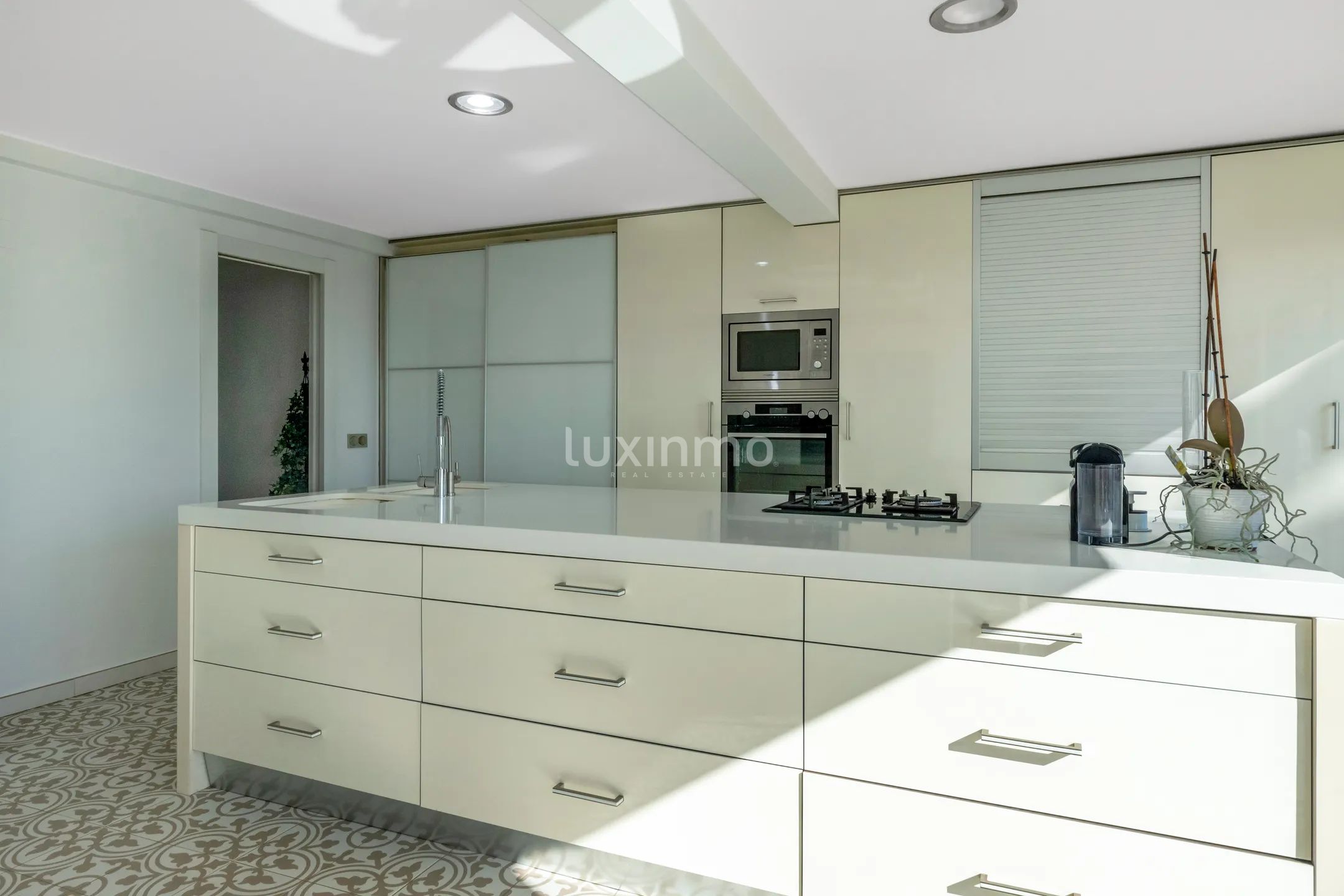 Charmantes freistehendes Haus mit Meerblick in La Nucia — photo 14