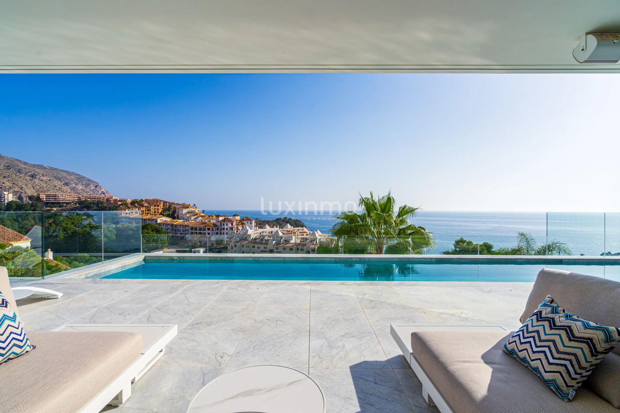 Prachtig 3-slaapkamerappartement met privézwembad en uitzicht op zee in Mascarat, Altea — photo 14