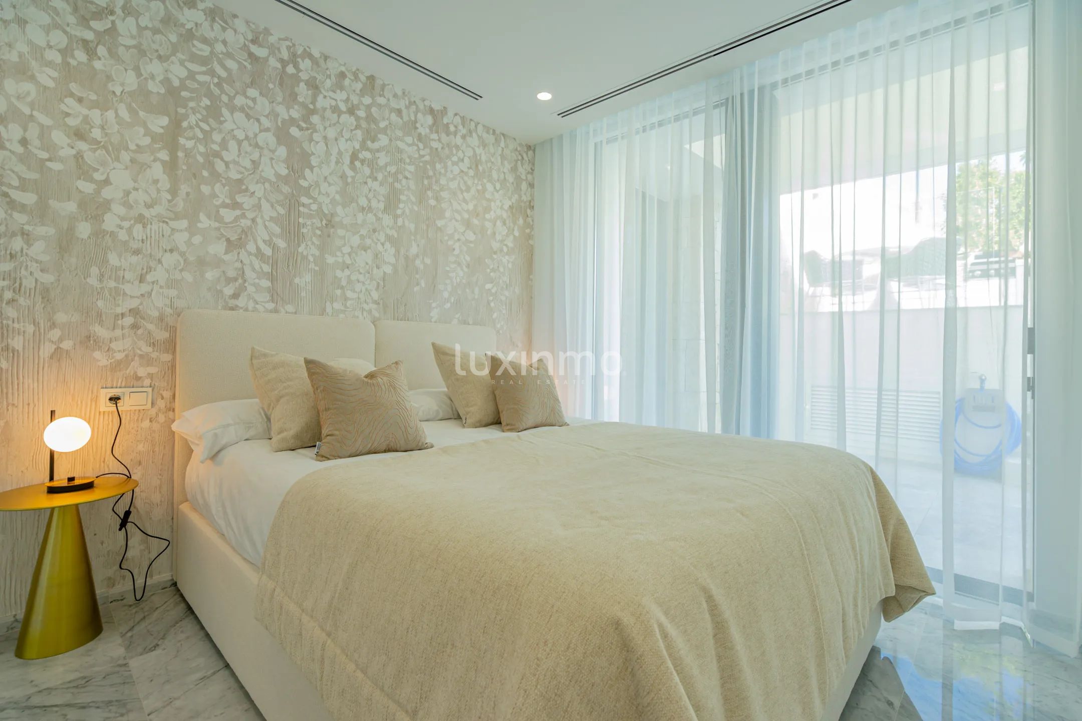 Stunning 3-Bedroom Apartment with Private Pool and Sea Views in Mascarat, Altea — photo 16